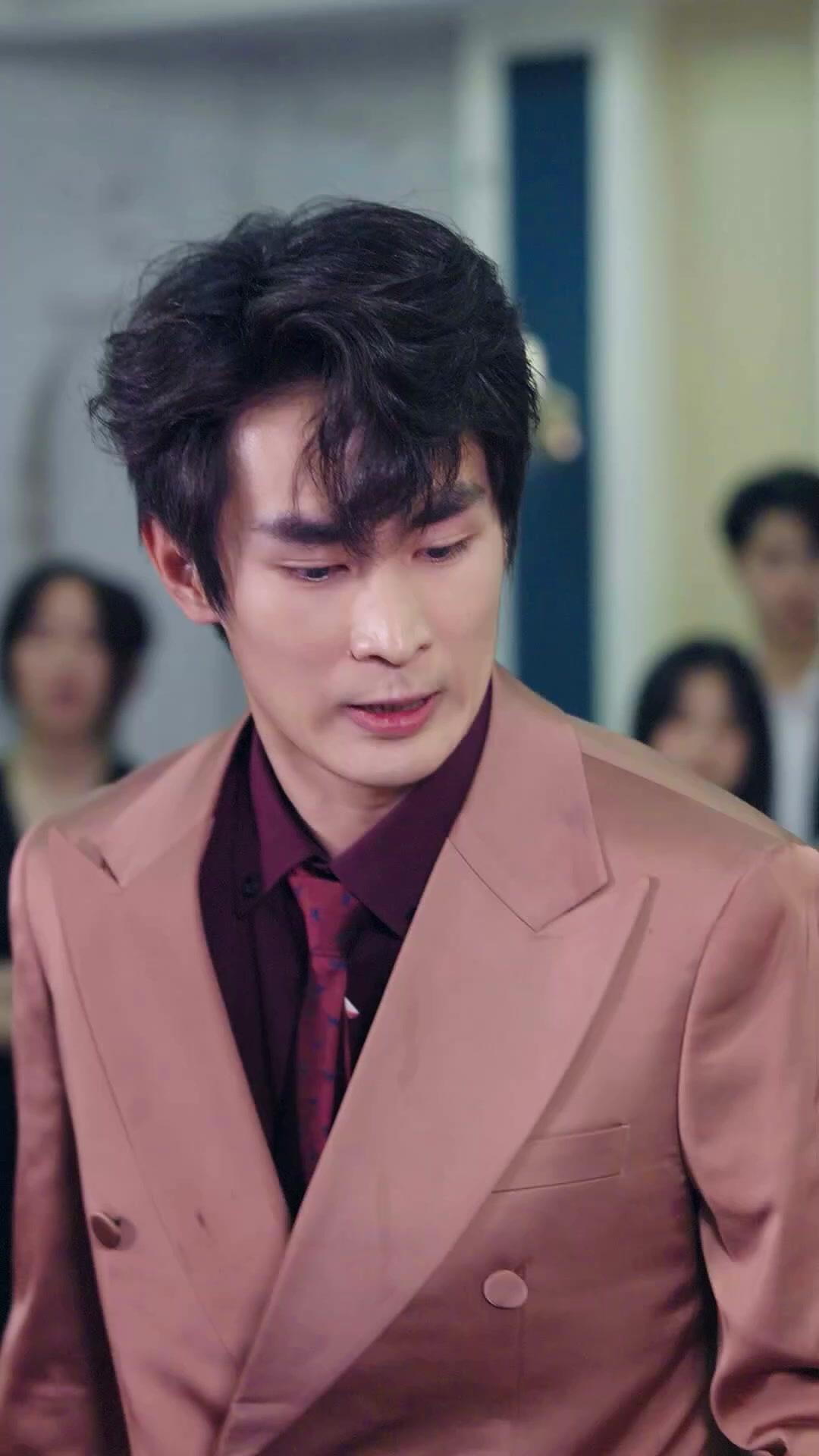 OUPS ! J’AI ÉPOUSÉ UN MILLIARDAIRE.