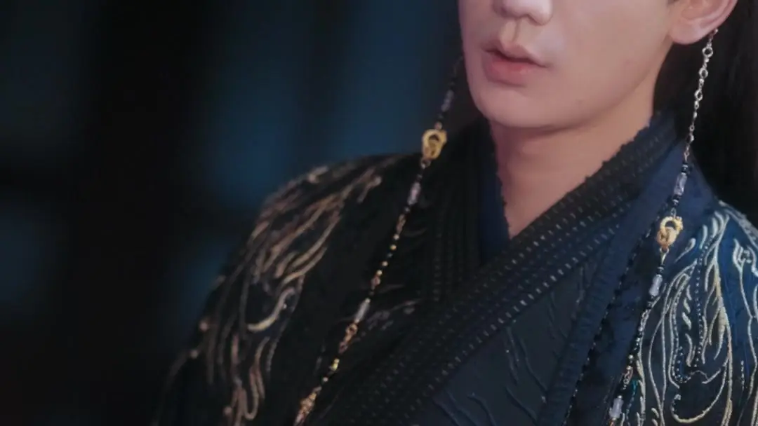 공주의 생존법 ep-1: 흑금관의 눈물과 백의의 손끝