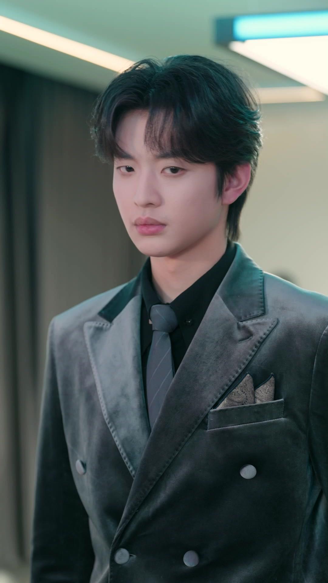 I Grew Up As Her Knife