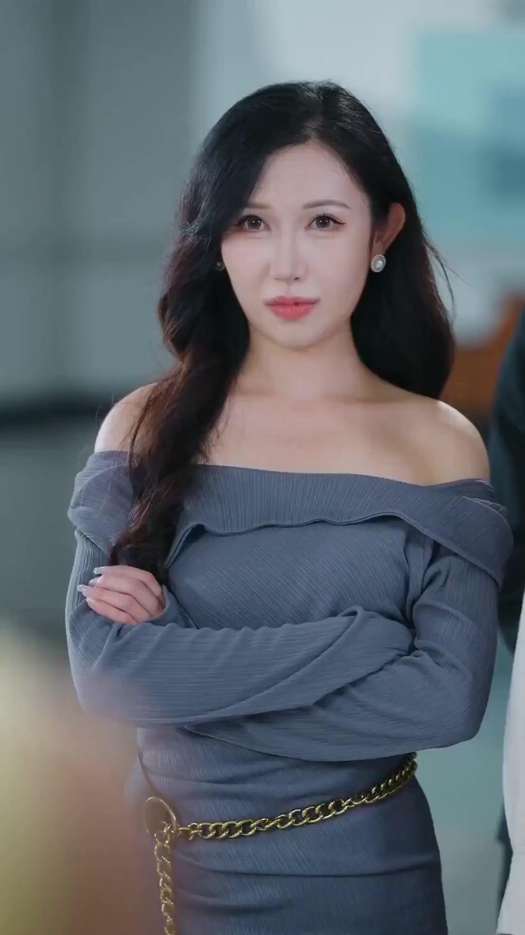 (Doblado)El plan detrás de su ternura