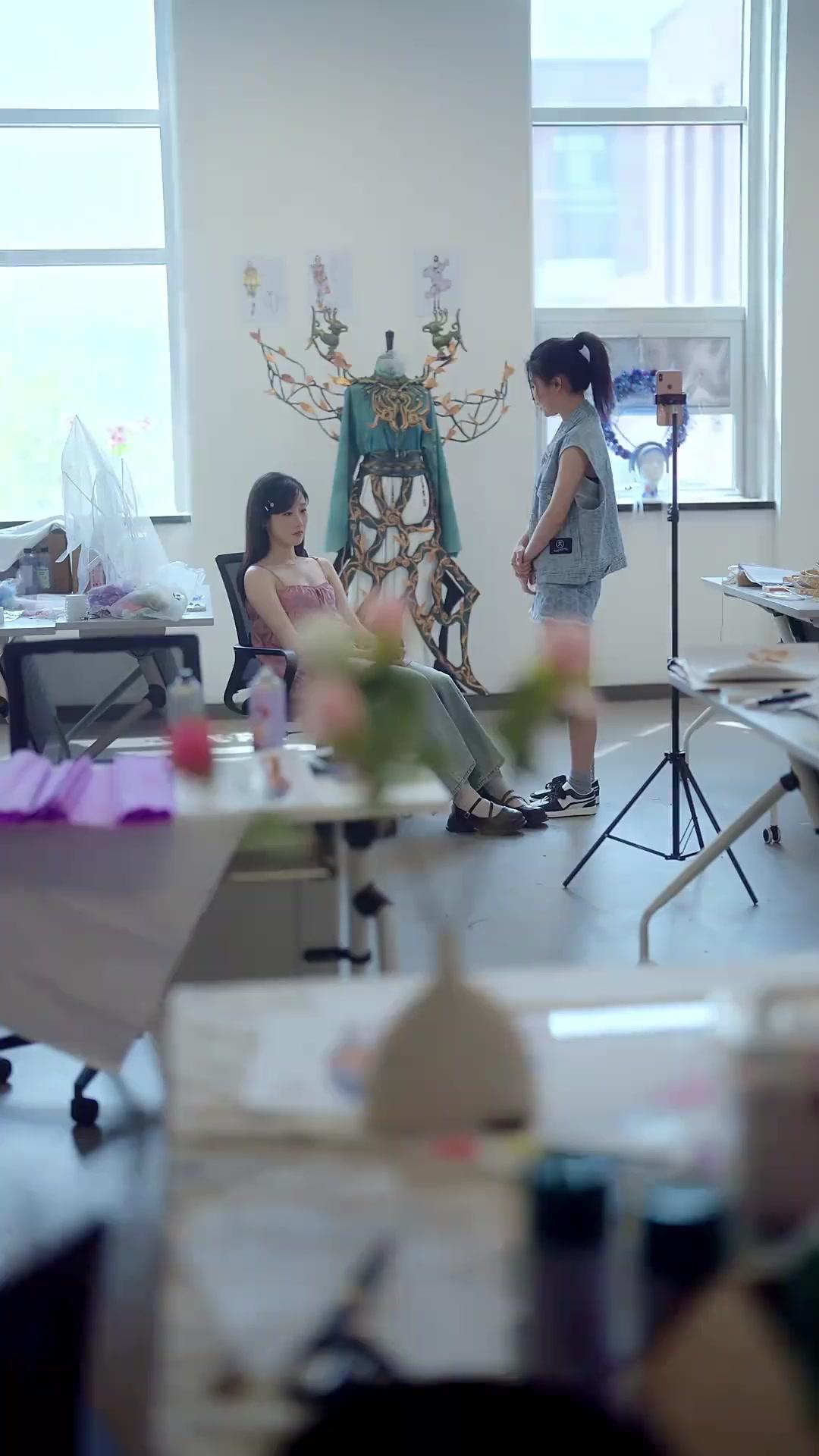 รักต้องห้ามใต้ชายคาเดียว