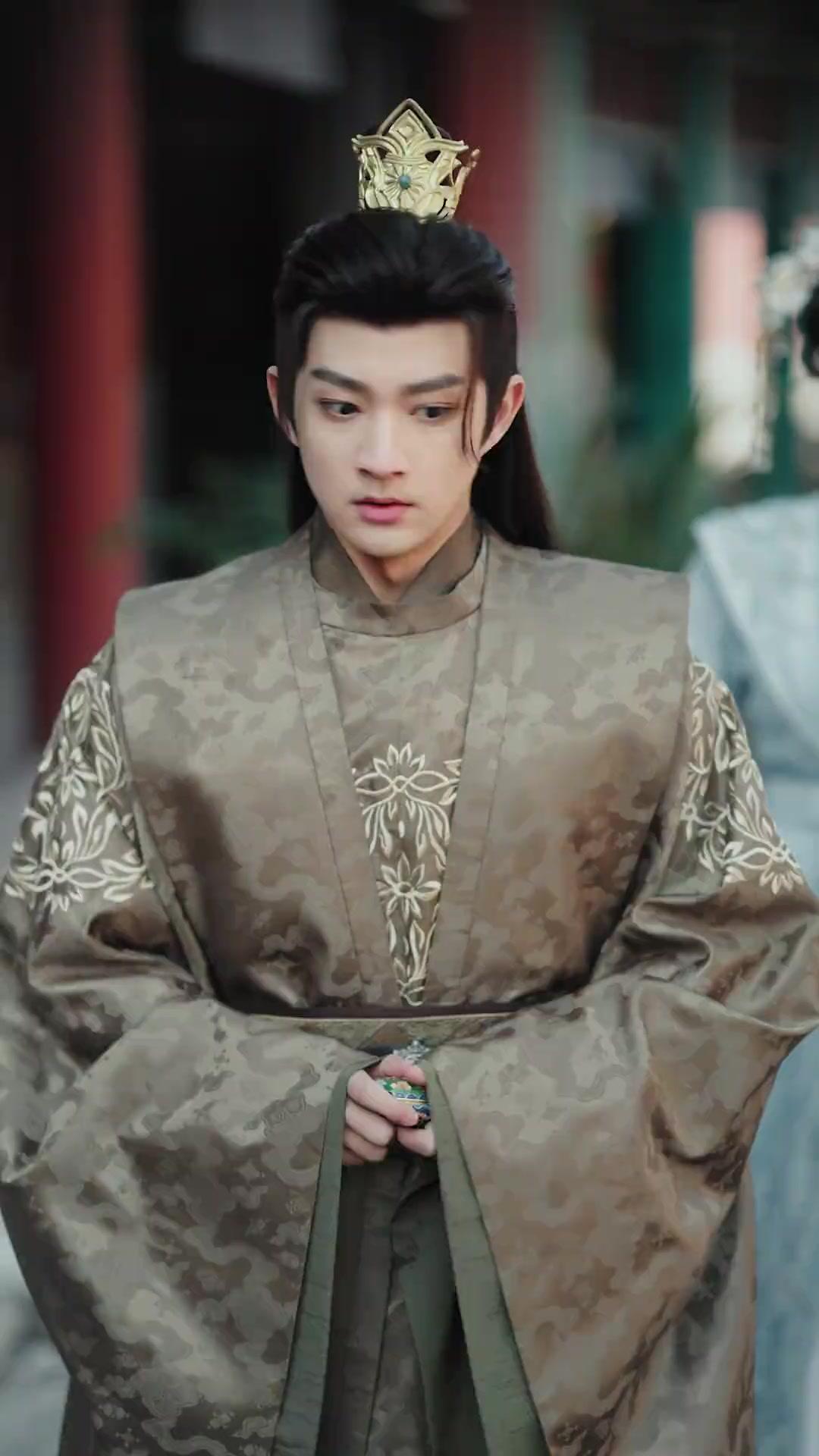 (Doblado)La venganza de la Emperatriz