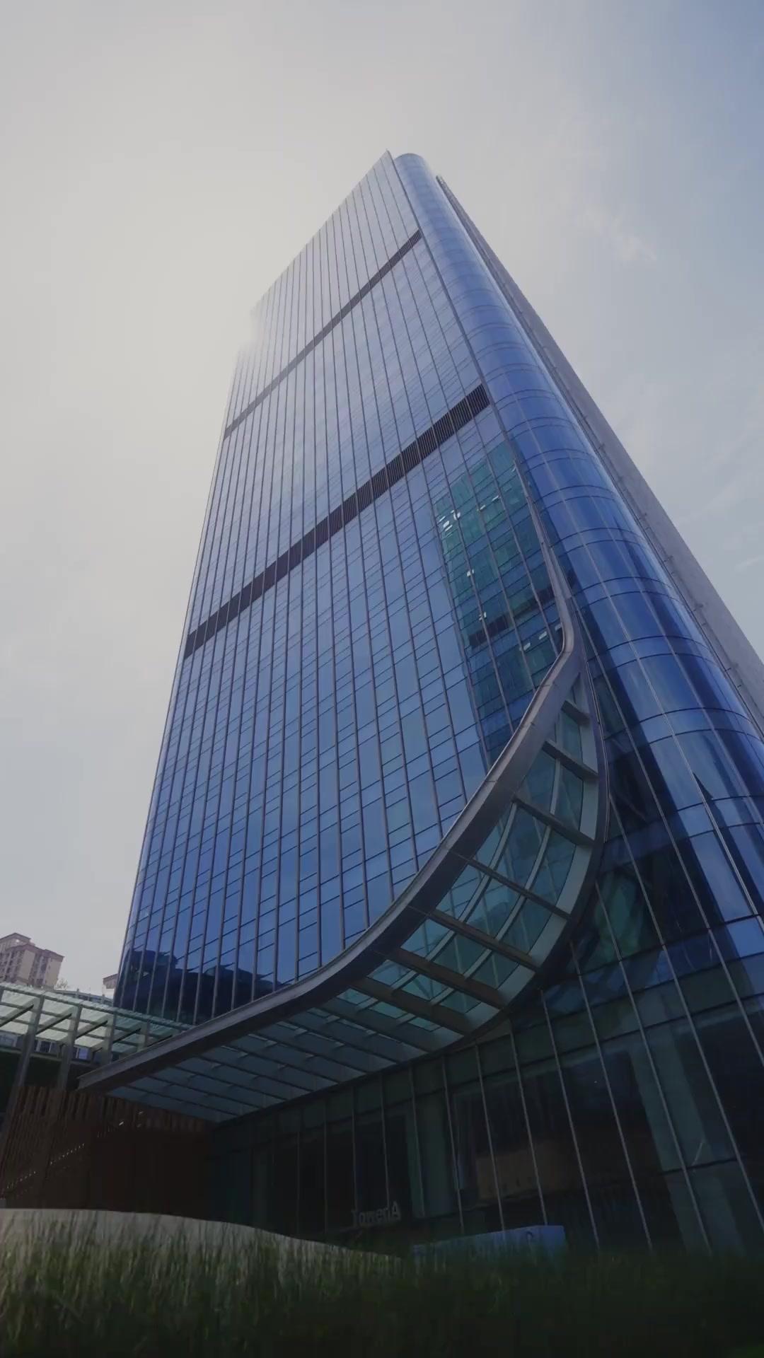 My Sister’s Fiancé, My Mafia Husband