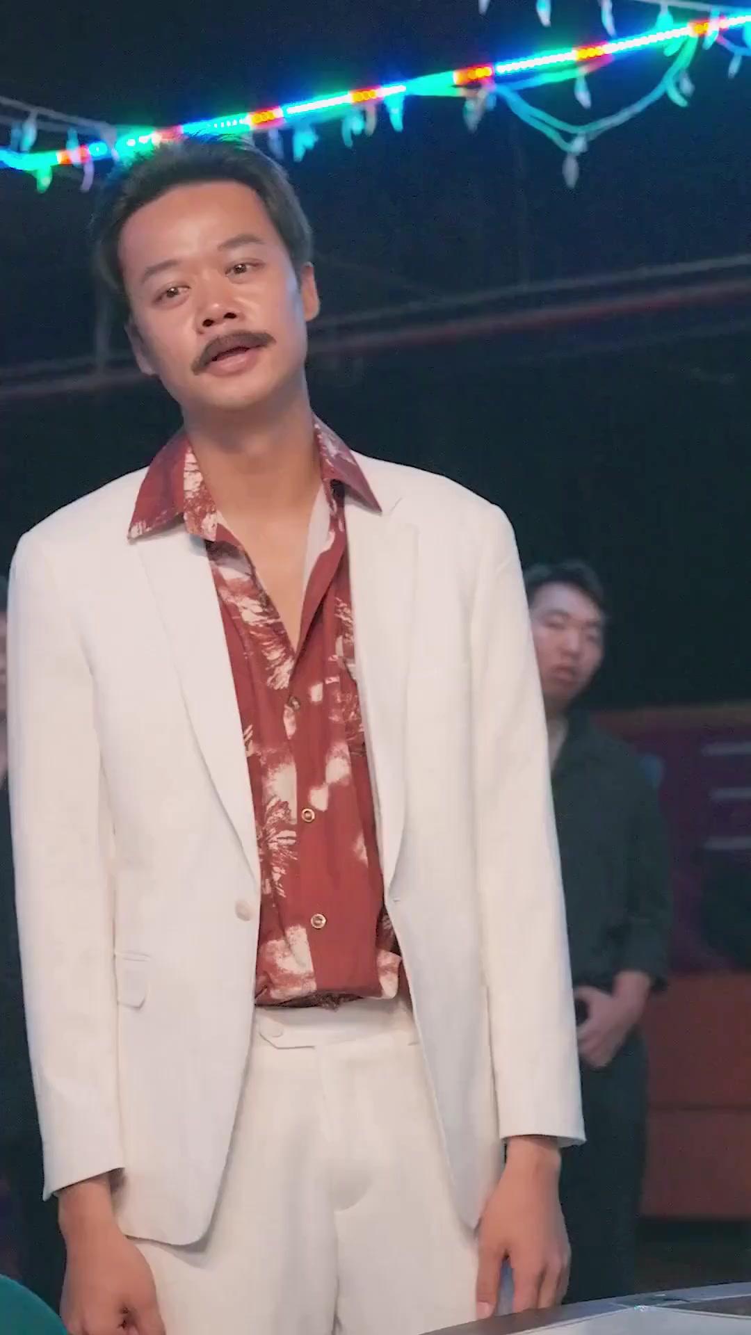 (พากย์เสียง) ผู้เชี่ยวชาญต้านพนัน