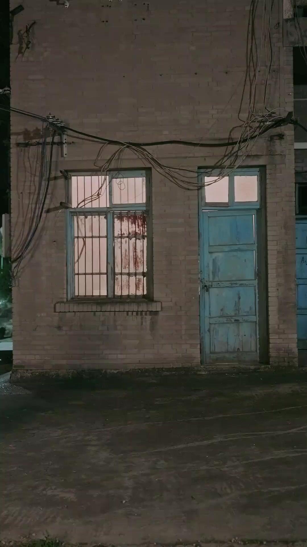  Kembali ke 80-an: Aku Pilih Suami Miskin