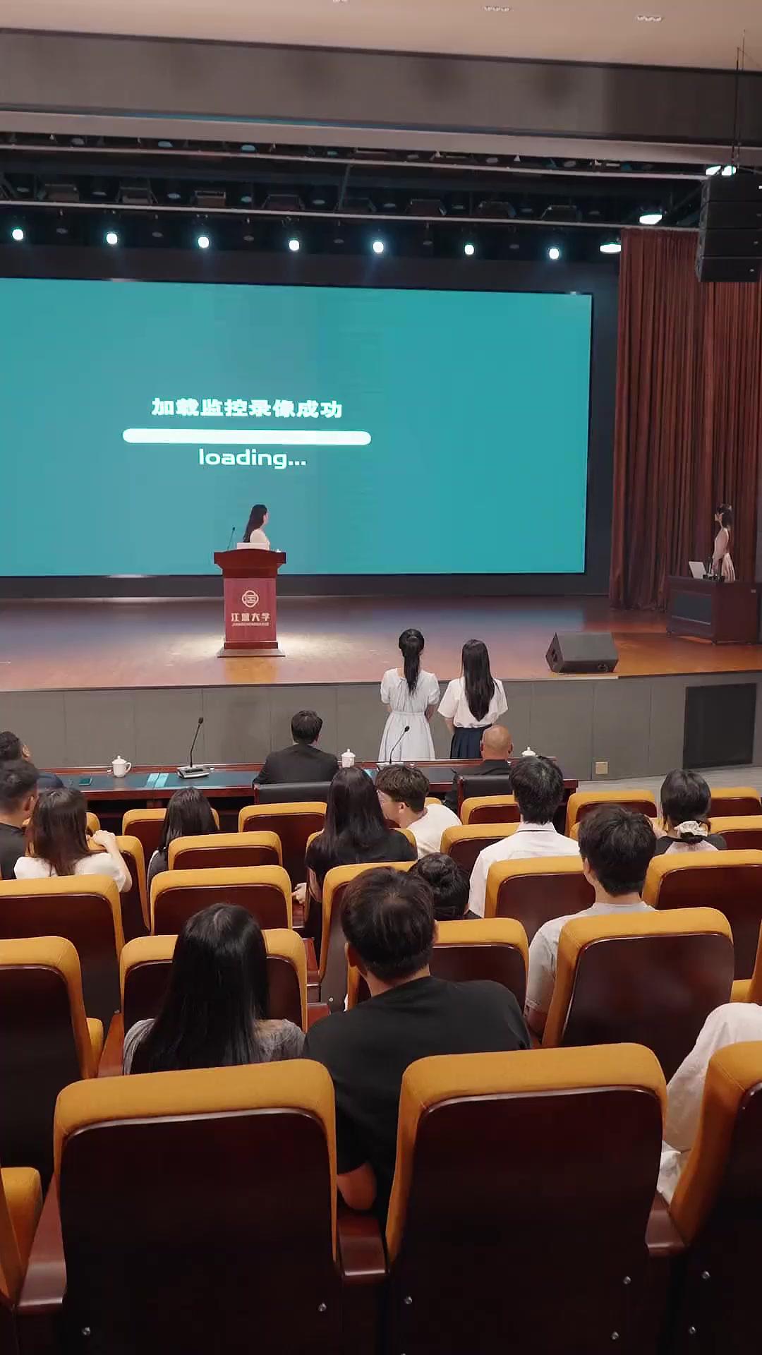 Putri Sah Robek Anak Haram Ayahnya