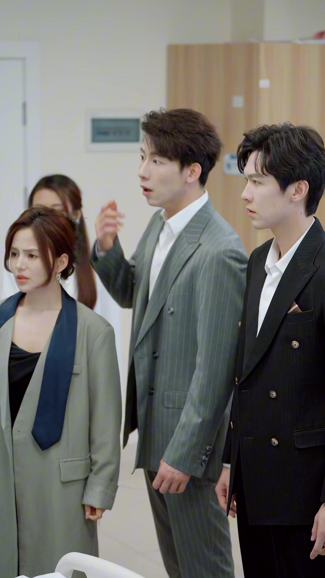 Pewaris Cilik Datang Menyerbu