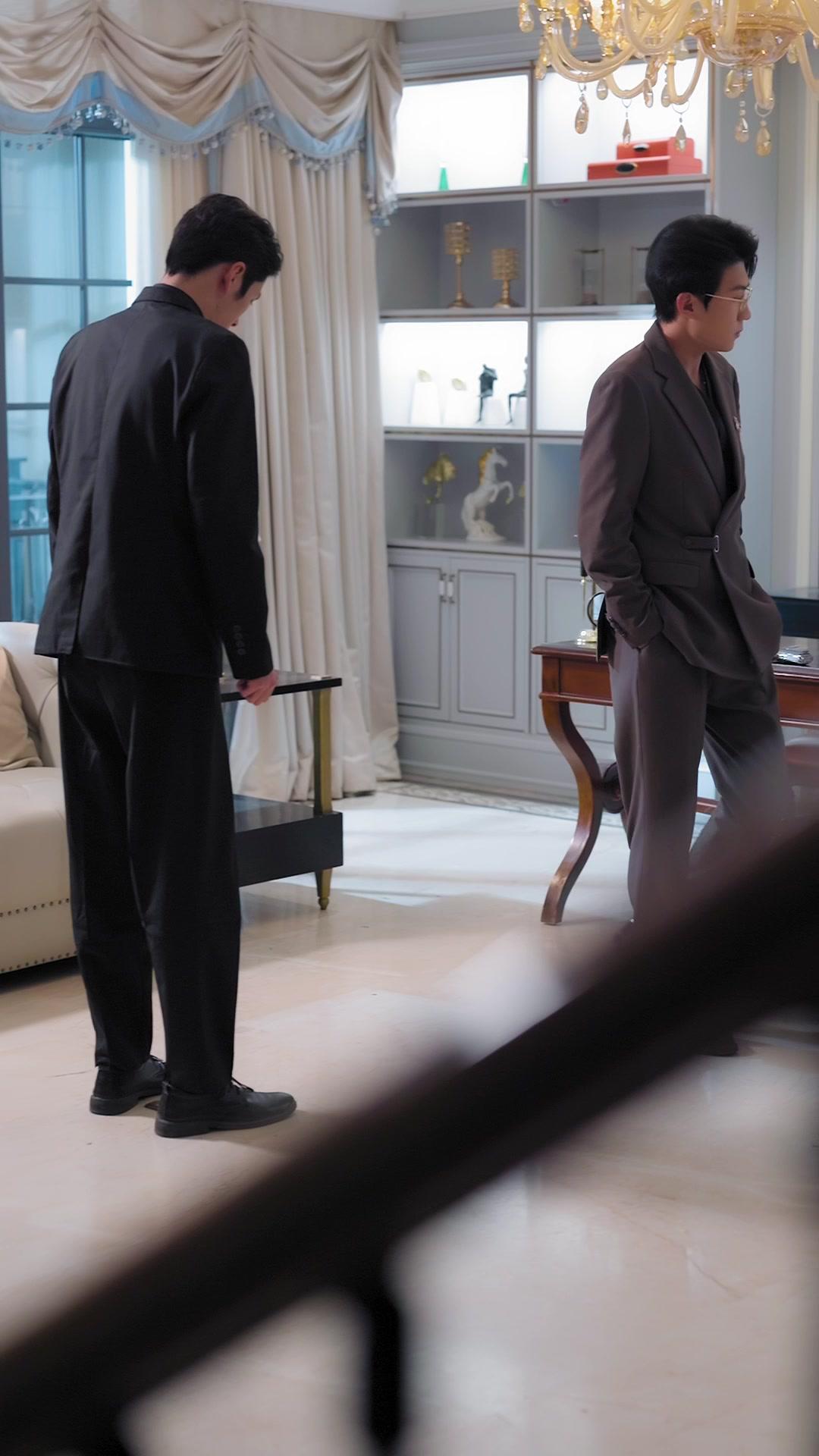 Ms. CEO's Invincible Guard