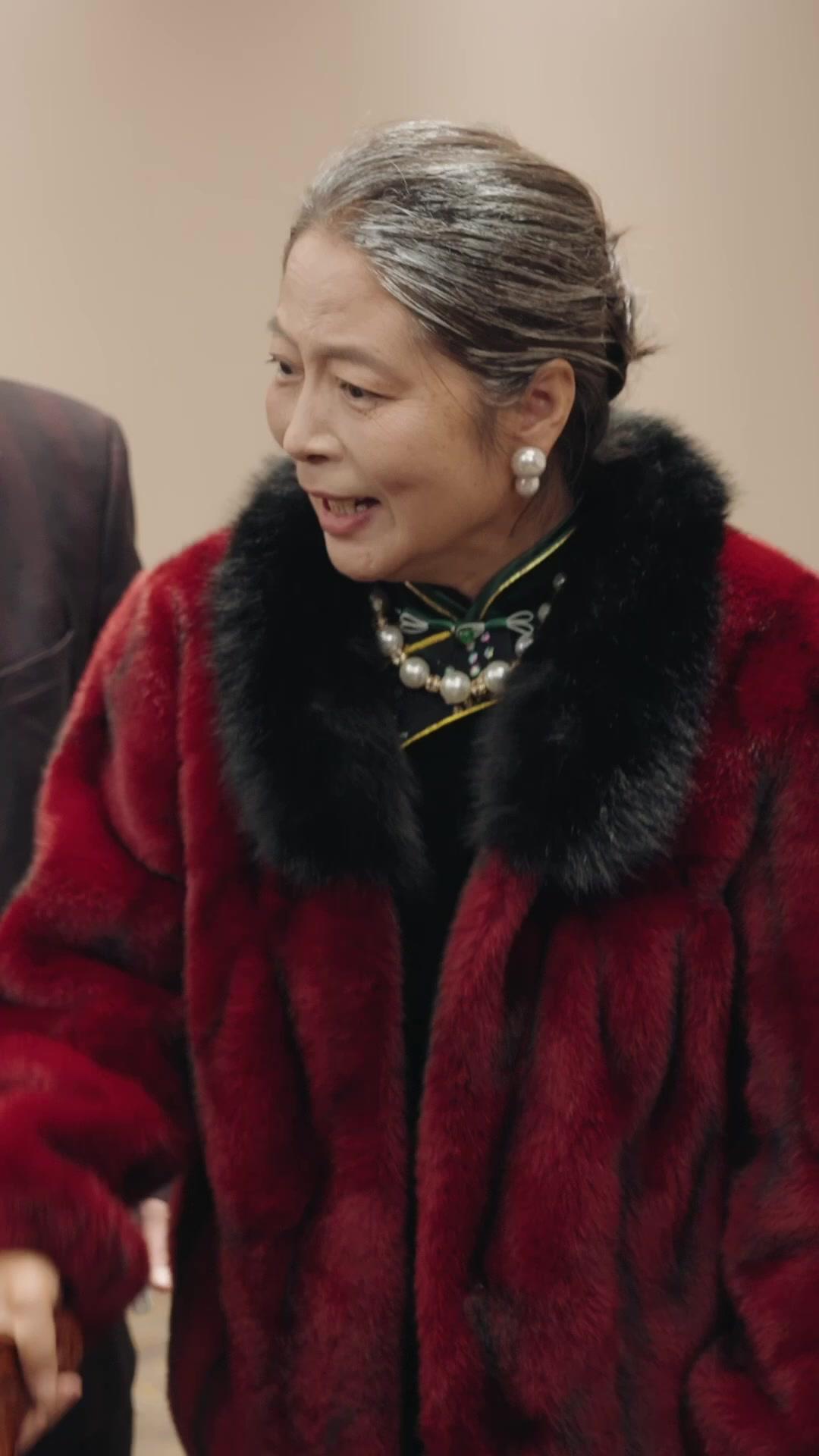 Takdir Mempertemukan Kembali