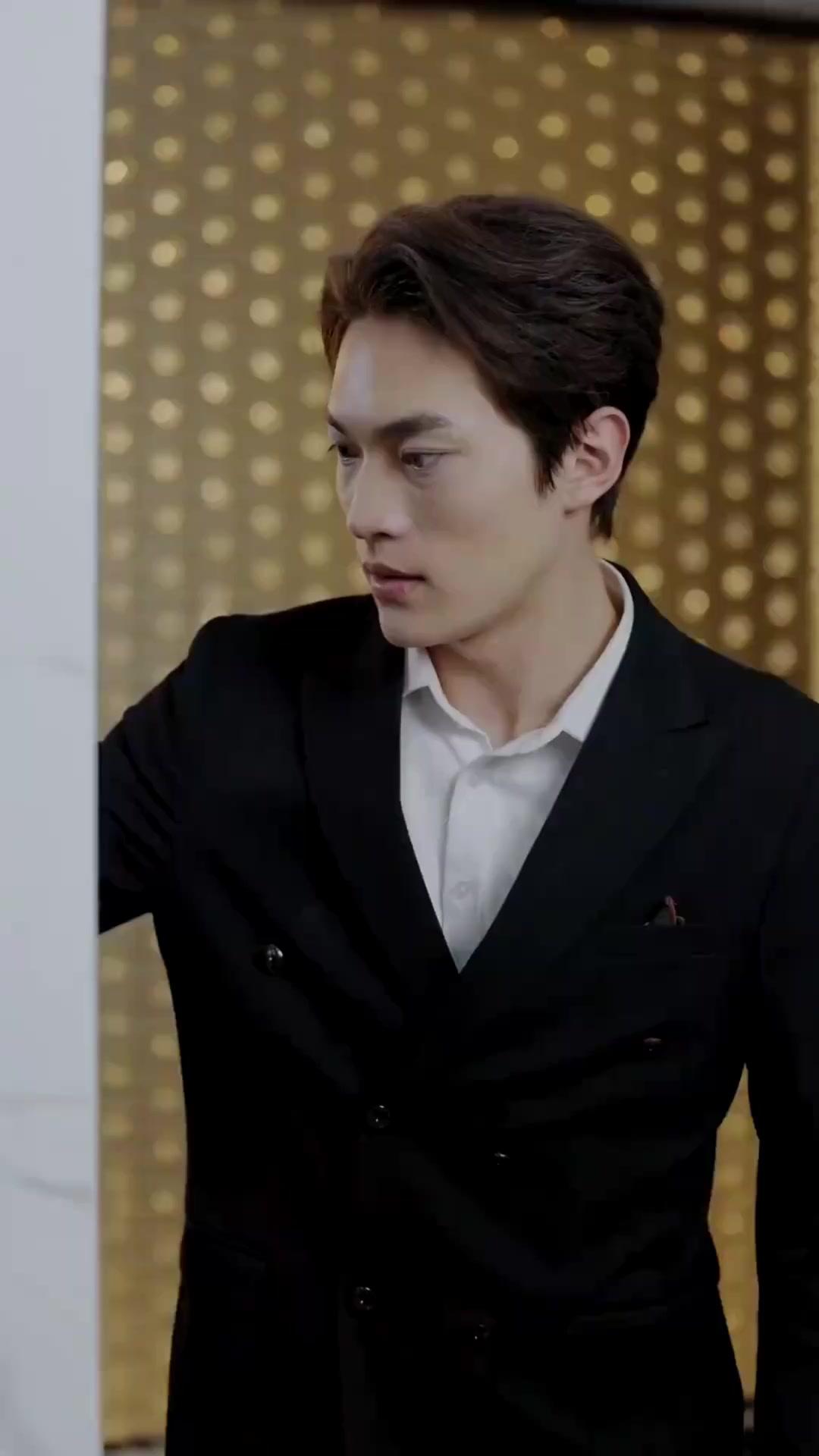 Tolong! Kakak, Lepaskan Aku