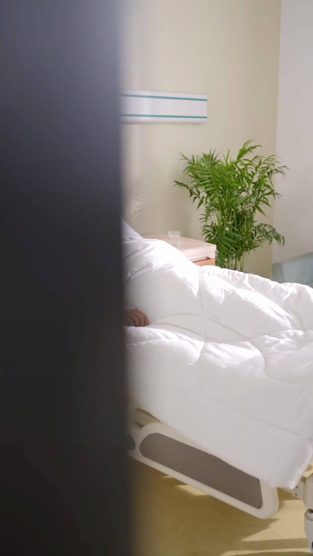 八年後，我給妳全世界