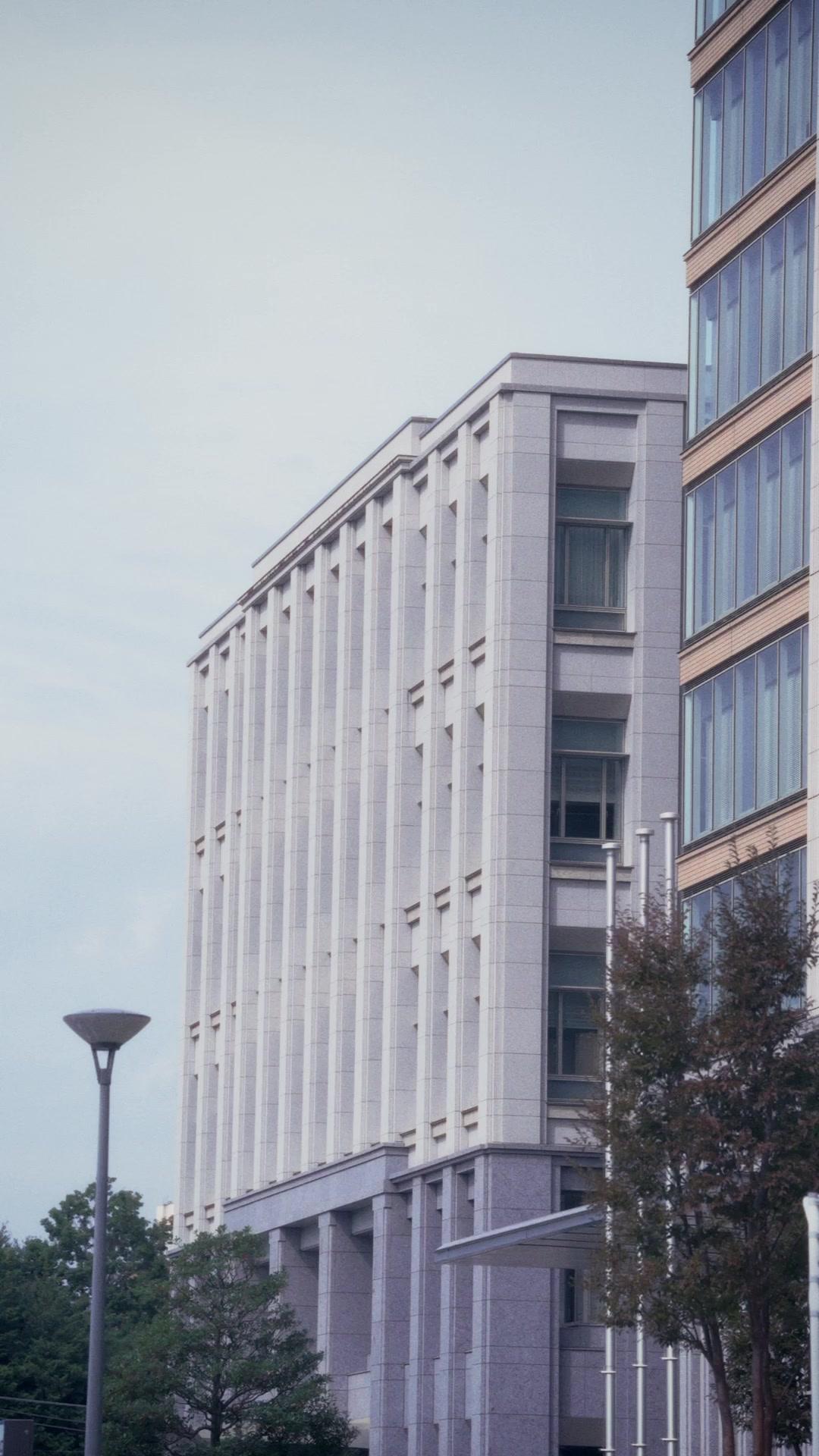 総理のディナーは私にお任せ，総理大臣も虜に!? 命運を握るシェフの禁断レシピ