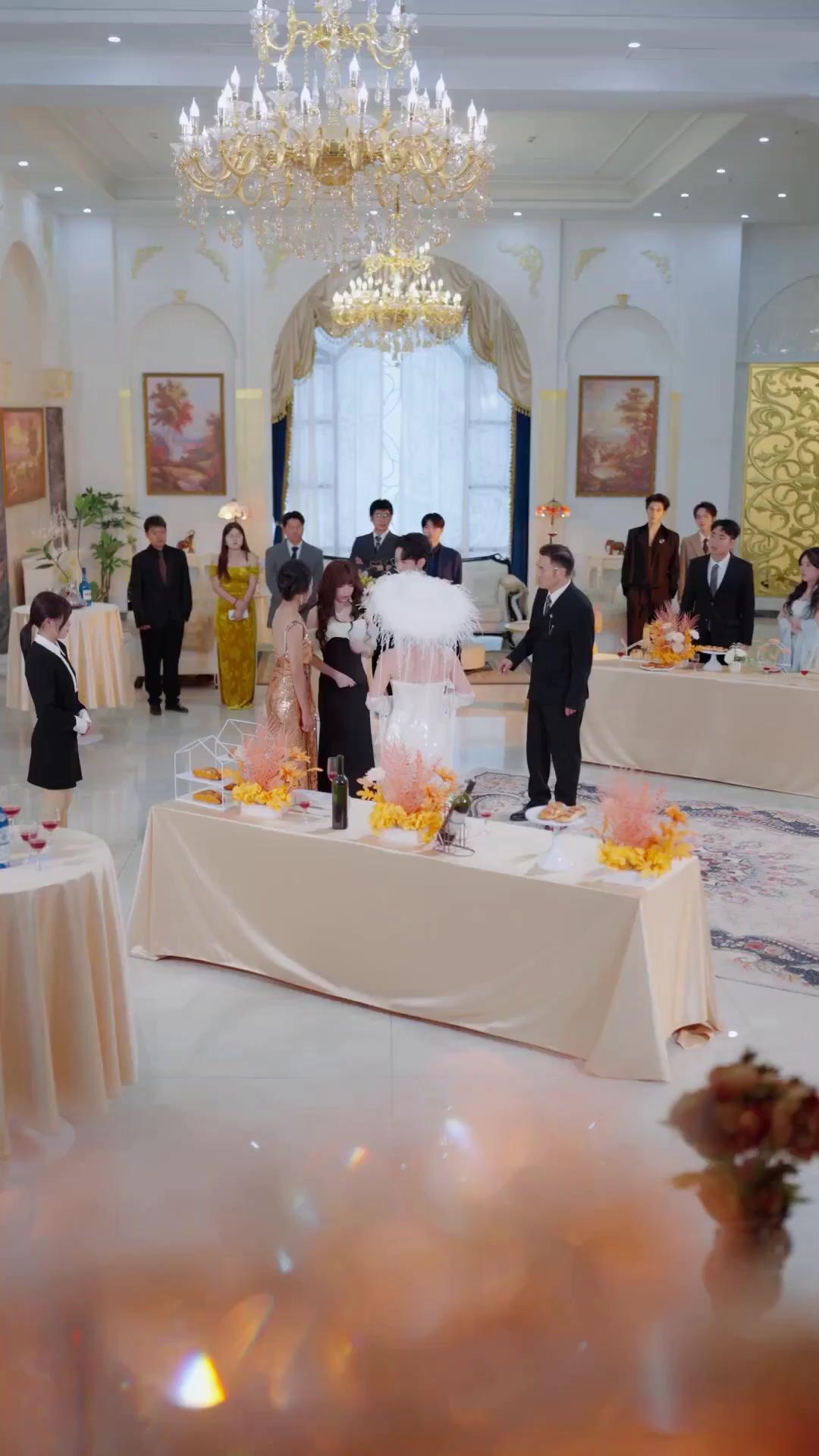 (Dubbed) Stay Away! She’s a Violent Psycho!