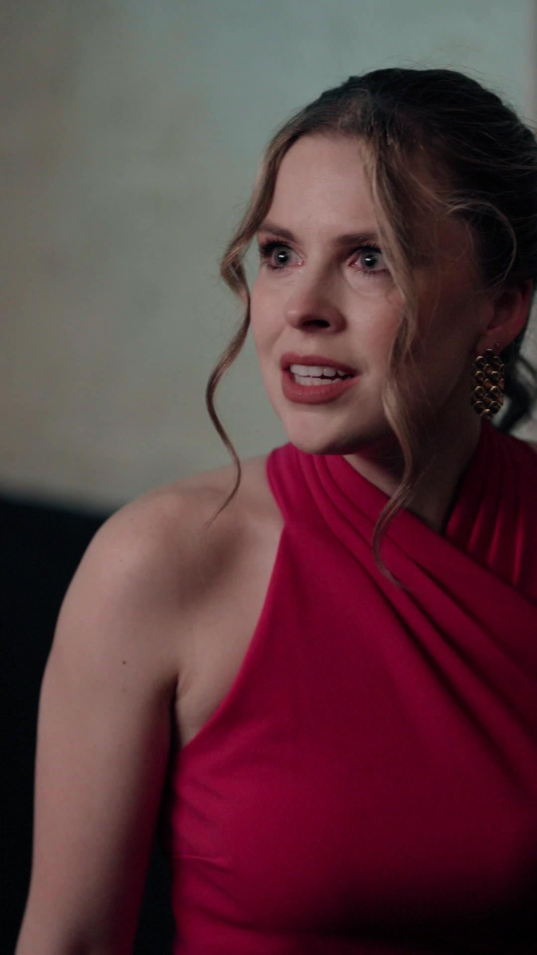 Con el mafioso que rechazaste