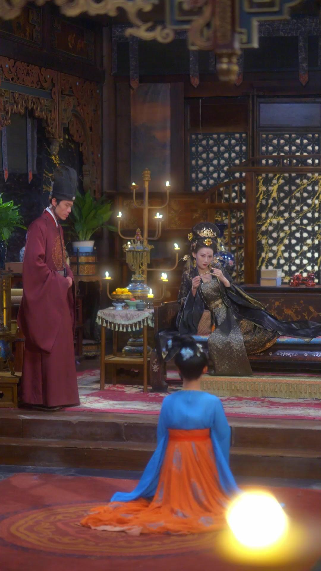 The Fake Emperor’s Game