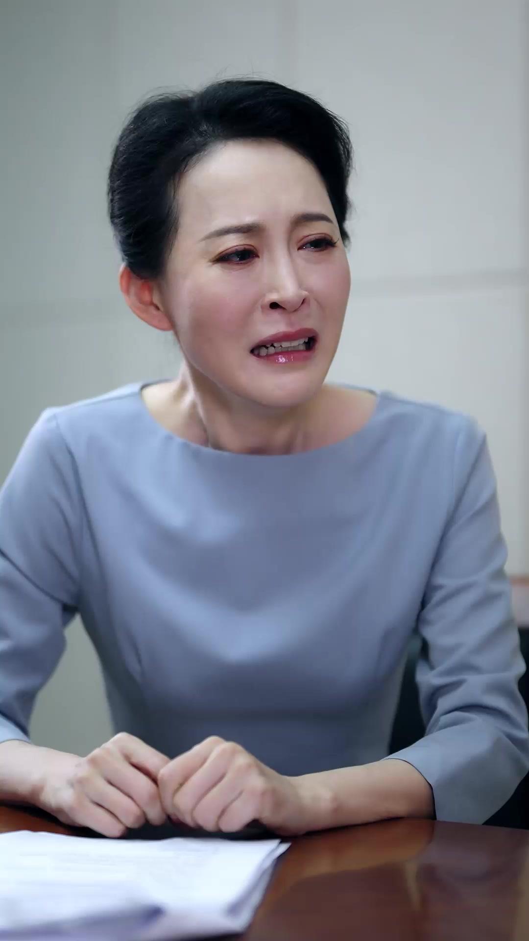 Suamiku adalah Musuh Keluargaku