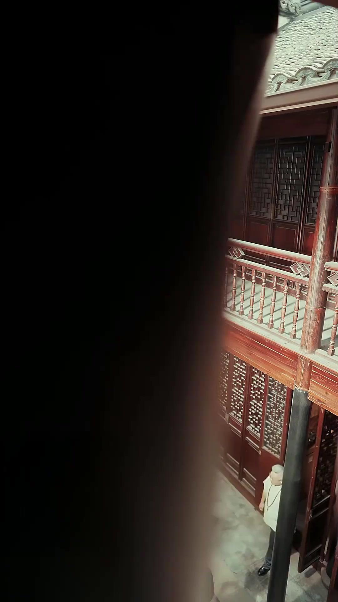  لدي عين الثروة