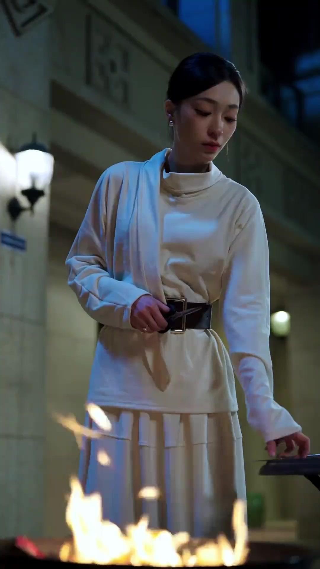 彼を捨てた私は、輝いた