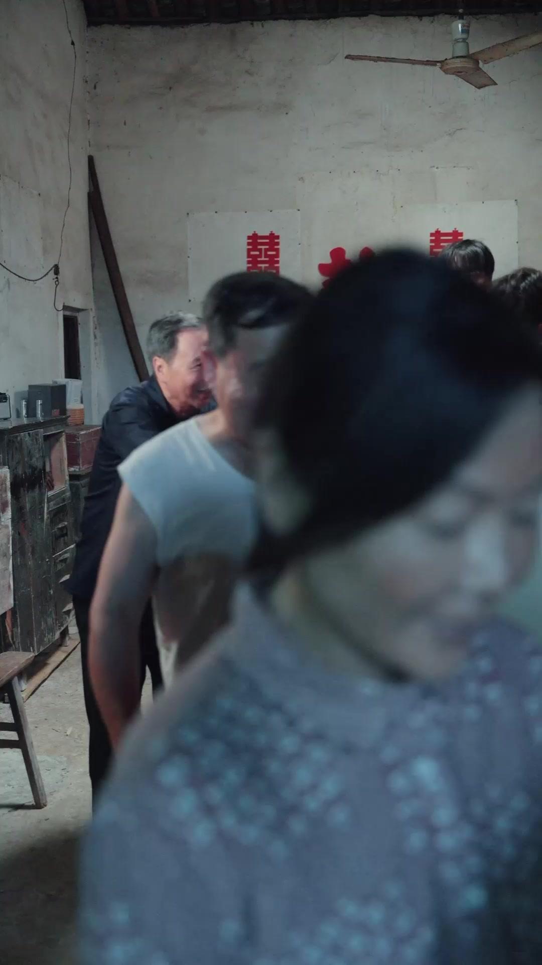 L'EXTRÊME DISCRÉTION