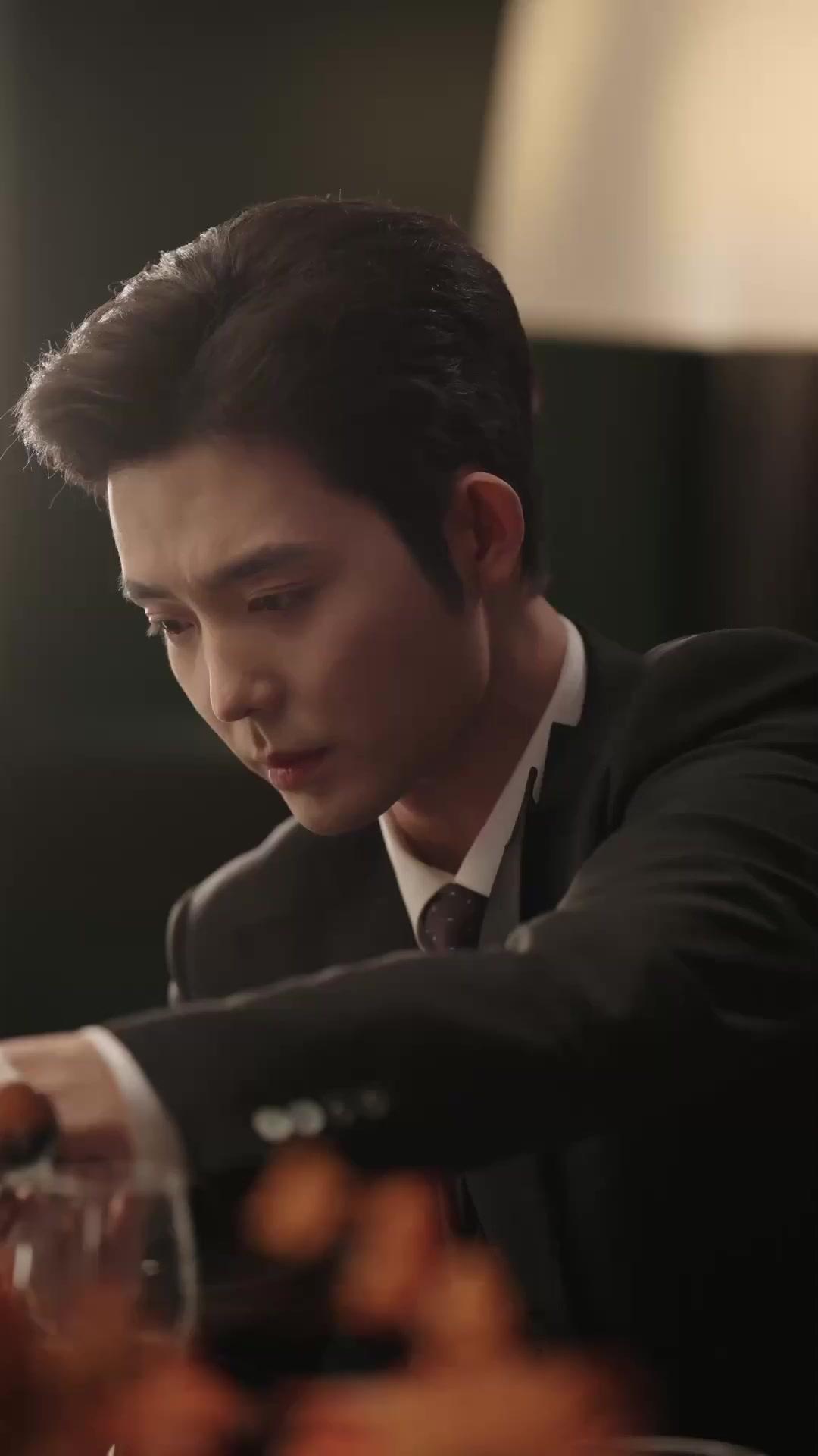 장미와 푸른 소나무