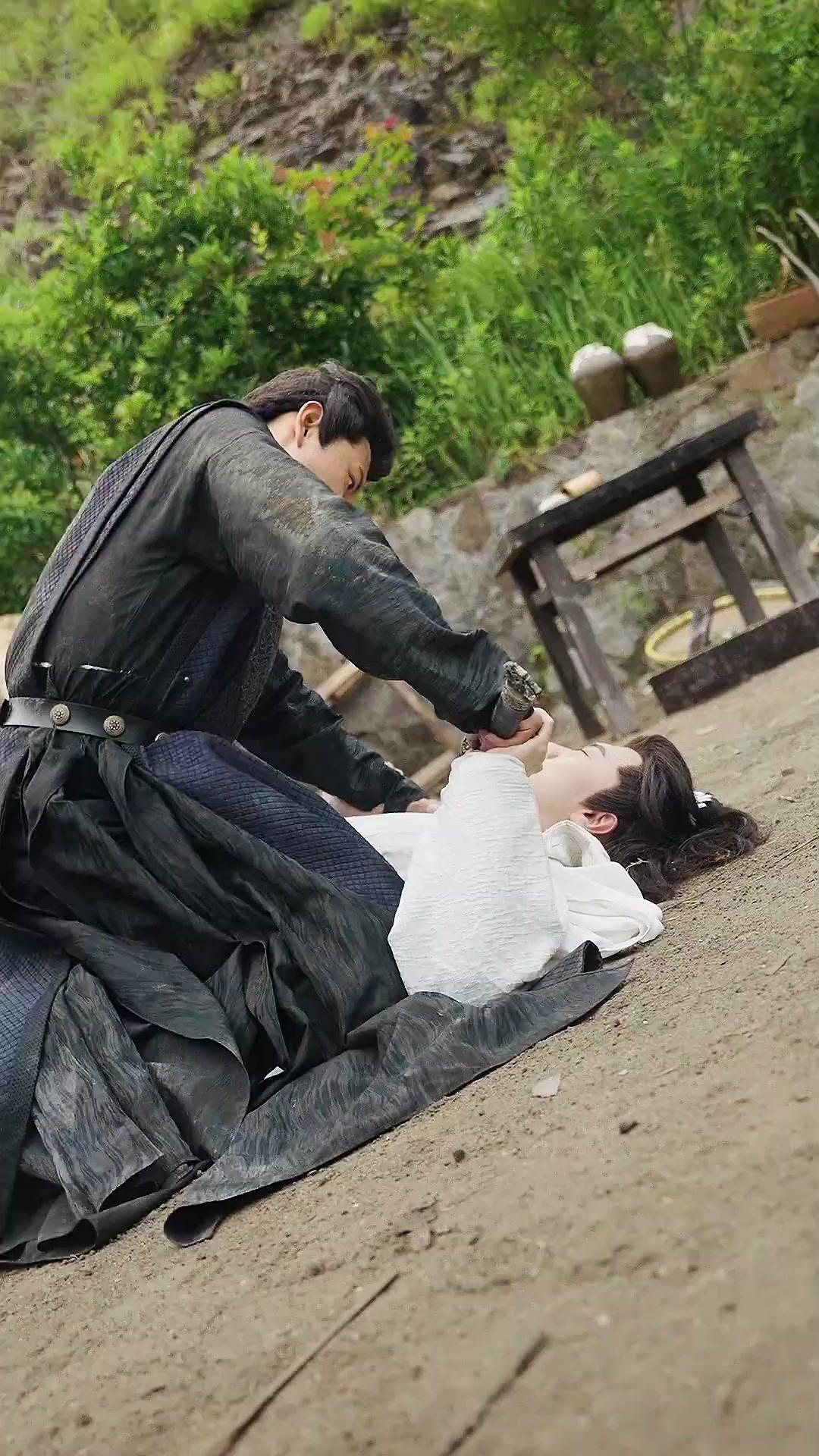 Il segreto dell'osso di drago del genitore ufficiale