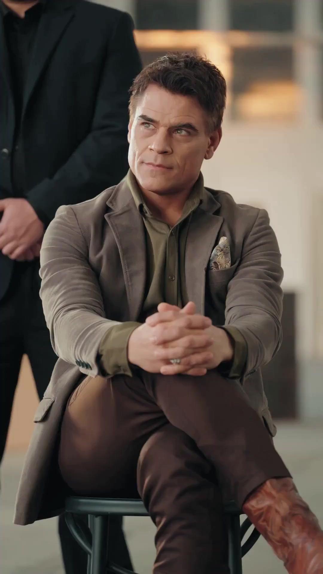 (Synchro) Öl-Tycoon im Knast: Tja, falscher Gegner