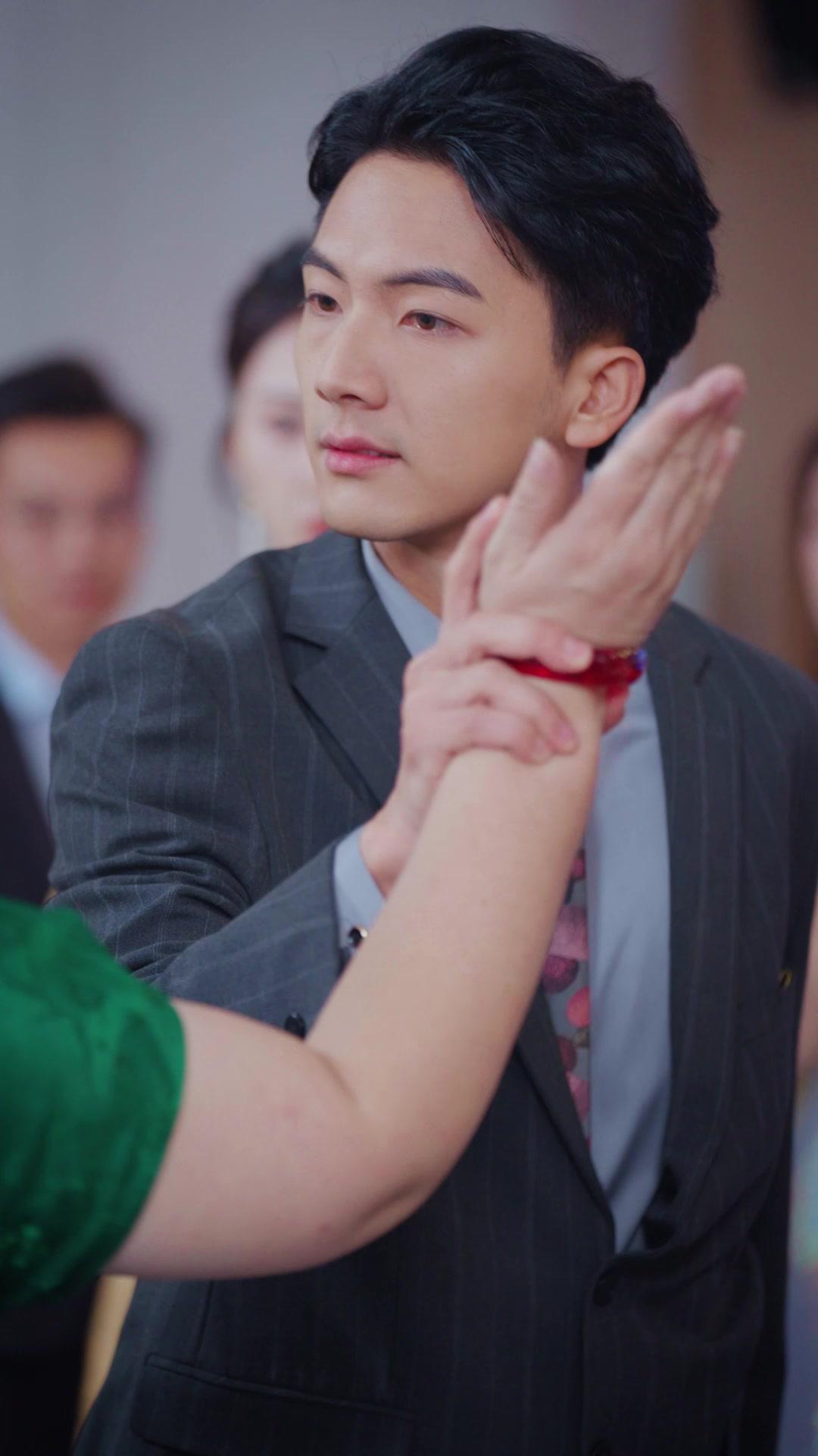 Ela Vendeu o Ex e Conquistou o CEO