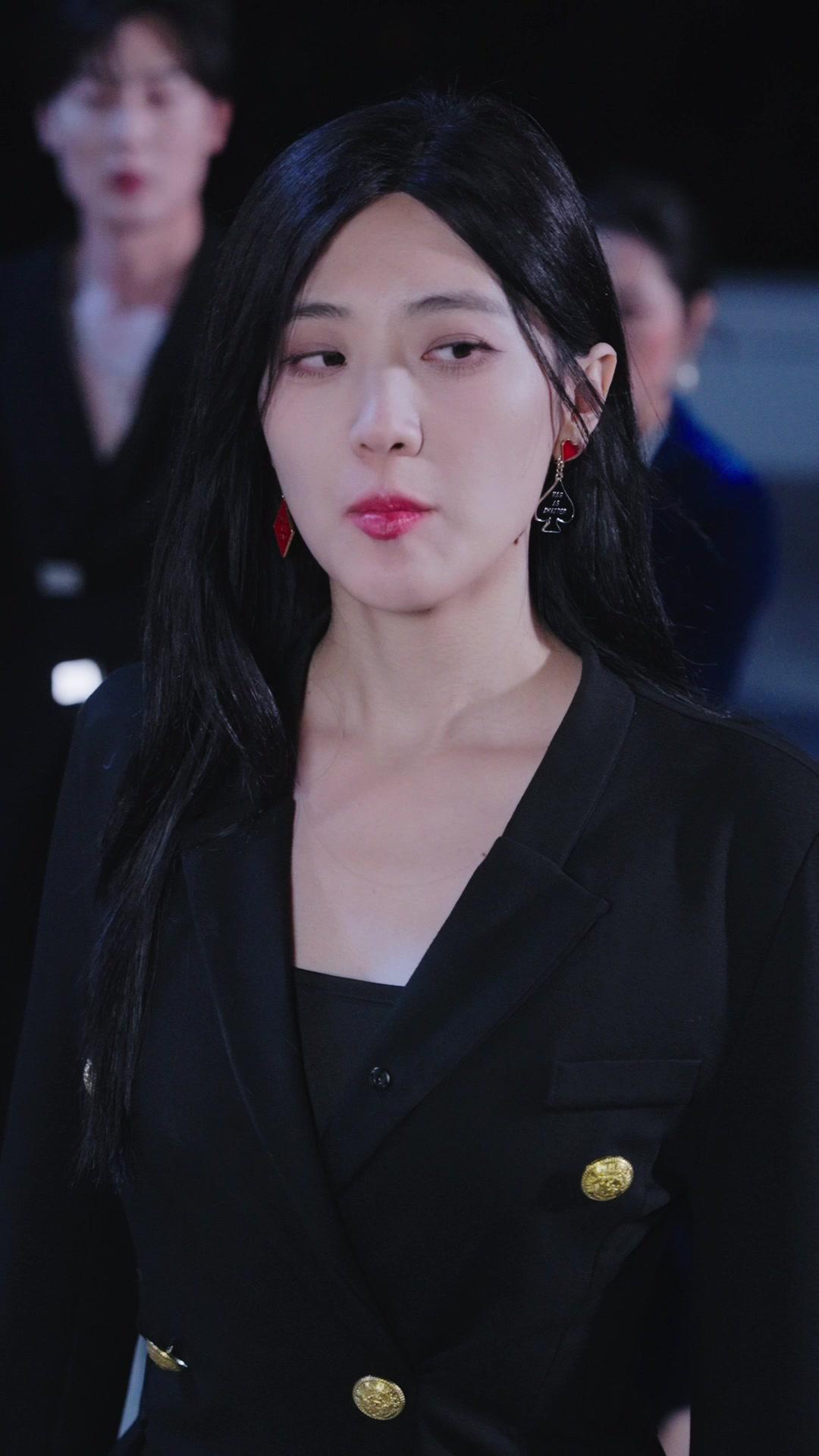 Tuan Muda dan Pengawalnya