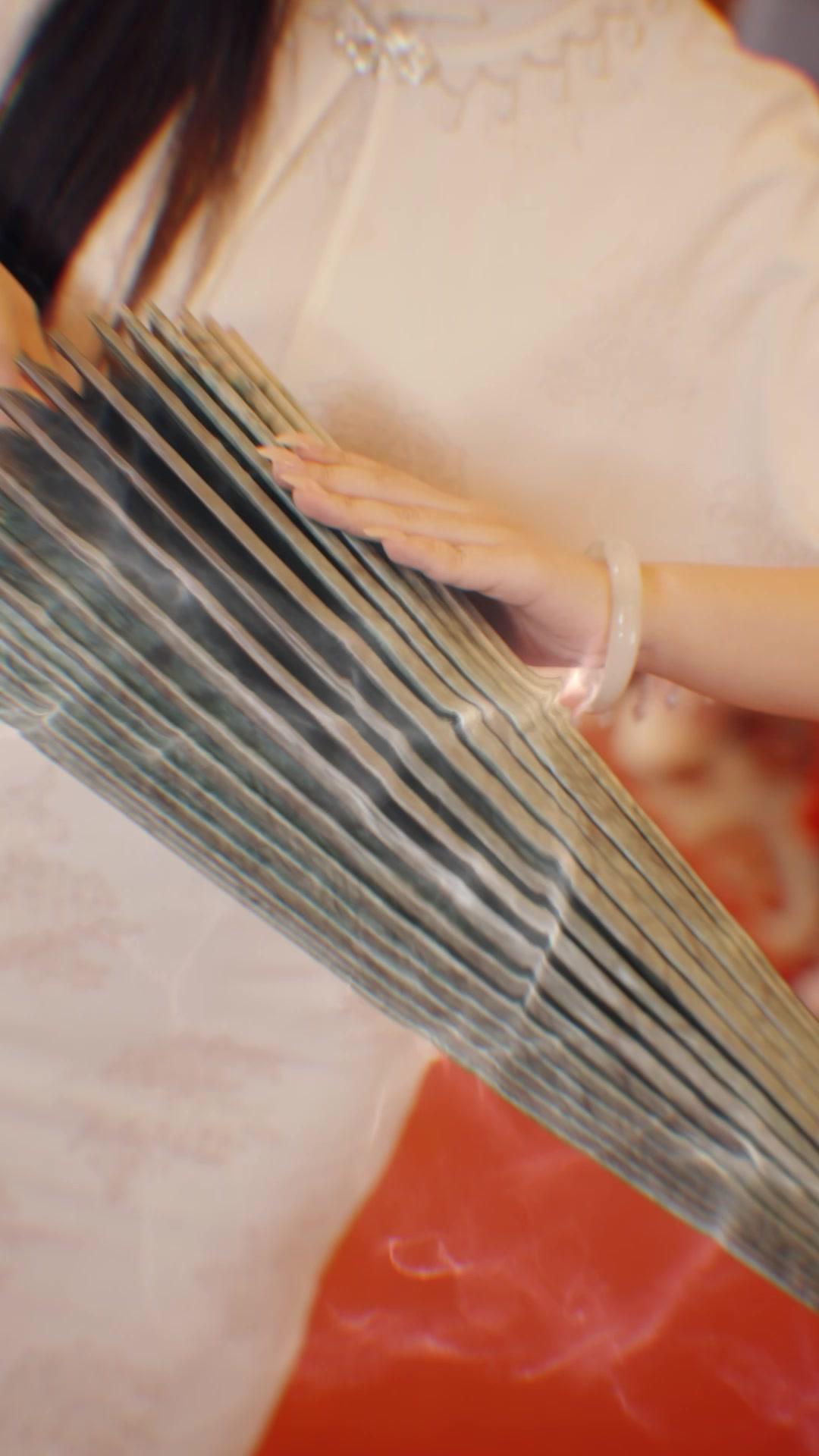 Thần Y Cứu Thế