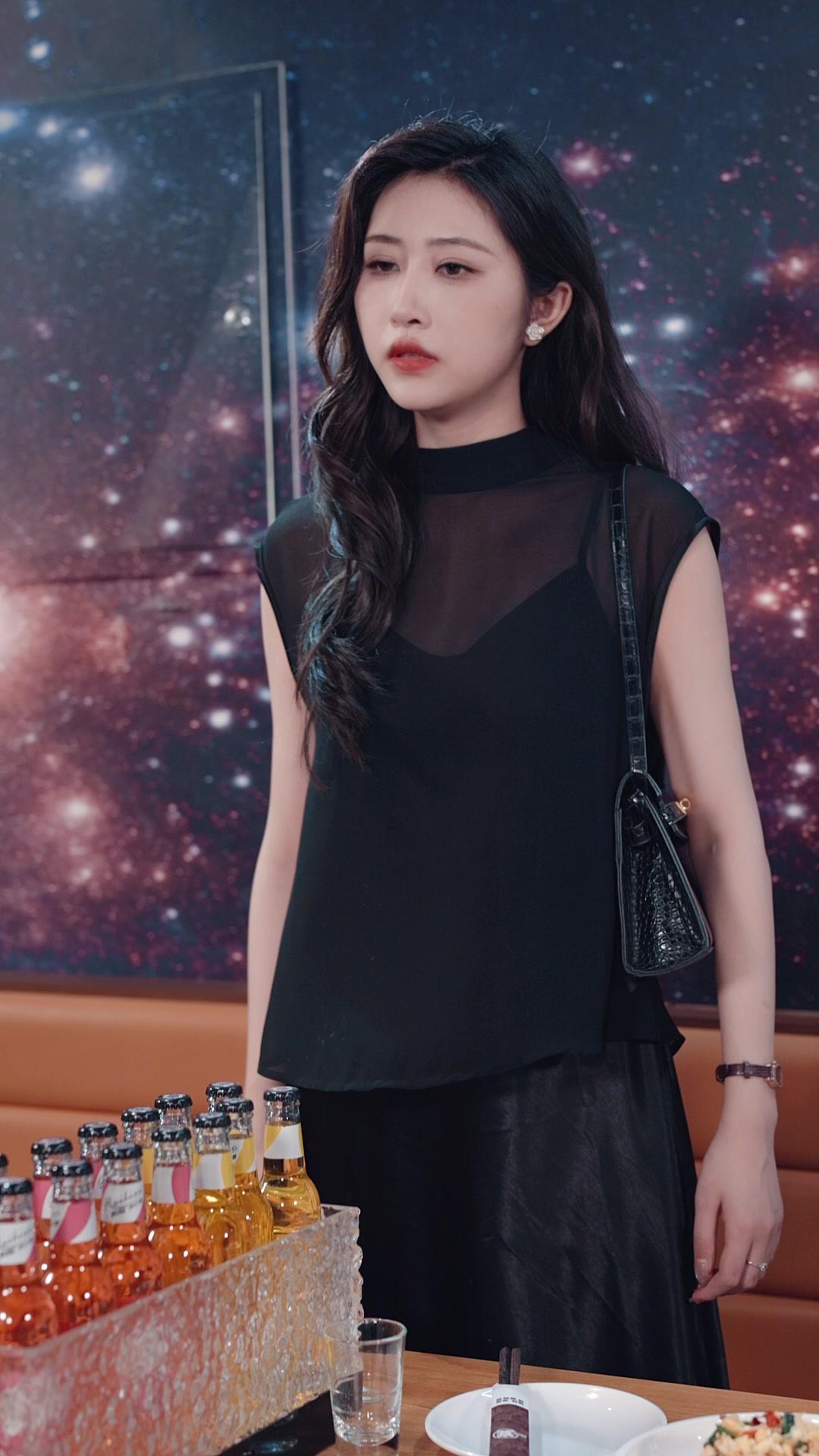 CEO Cantik Naksir Aku