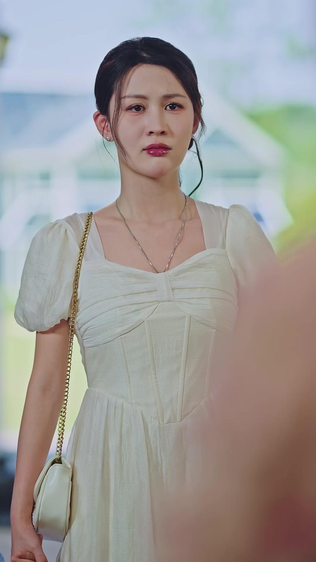 Putra bintang selamatkan ibu