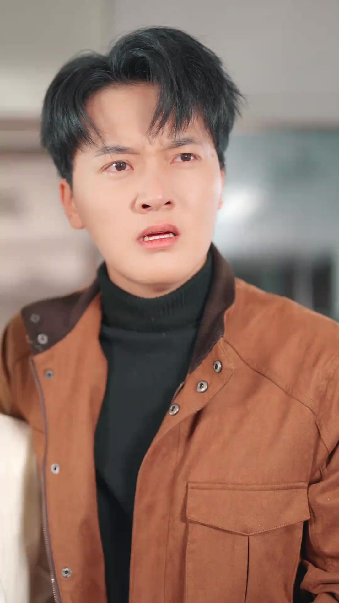 (吹き替え) 冷蔵庫の中の少女