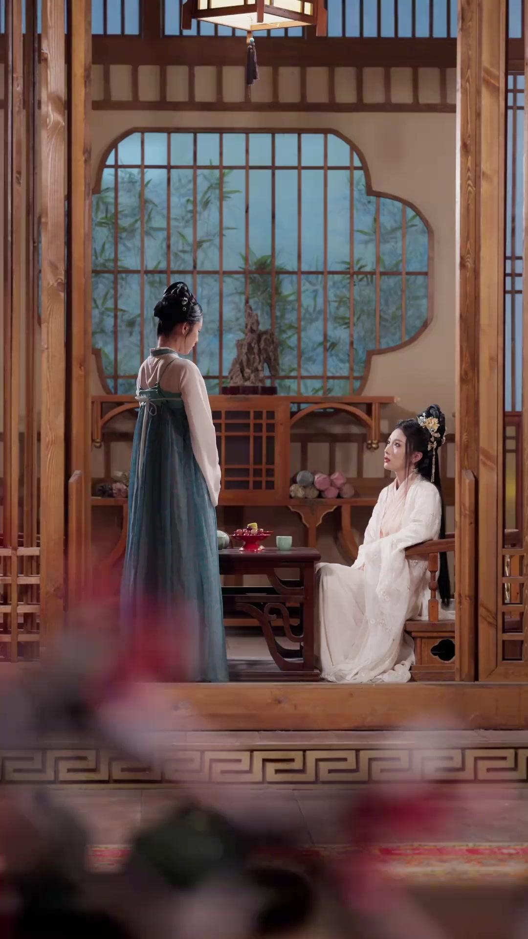 أميرة في حضن محارب