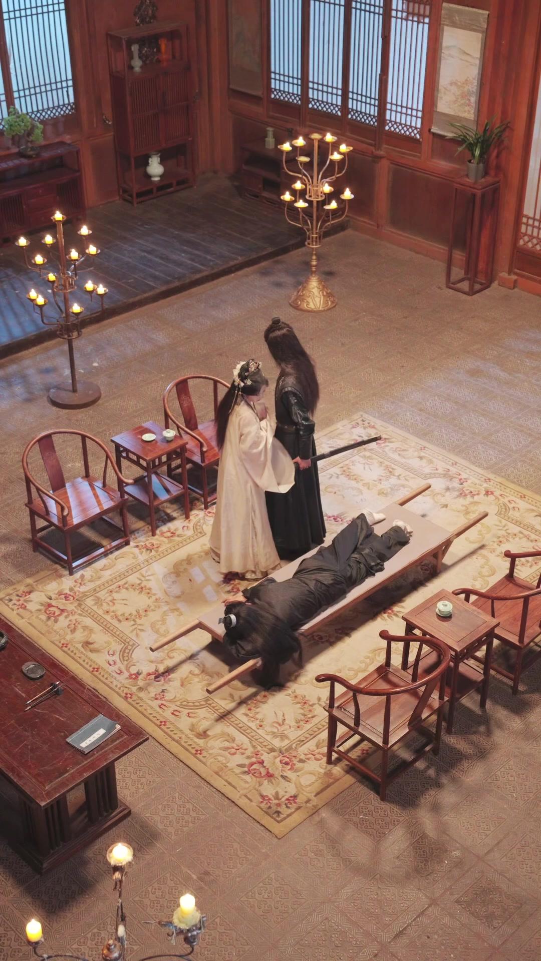 Bangkit Kembali, Menolak Jadi Istri Baik