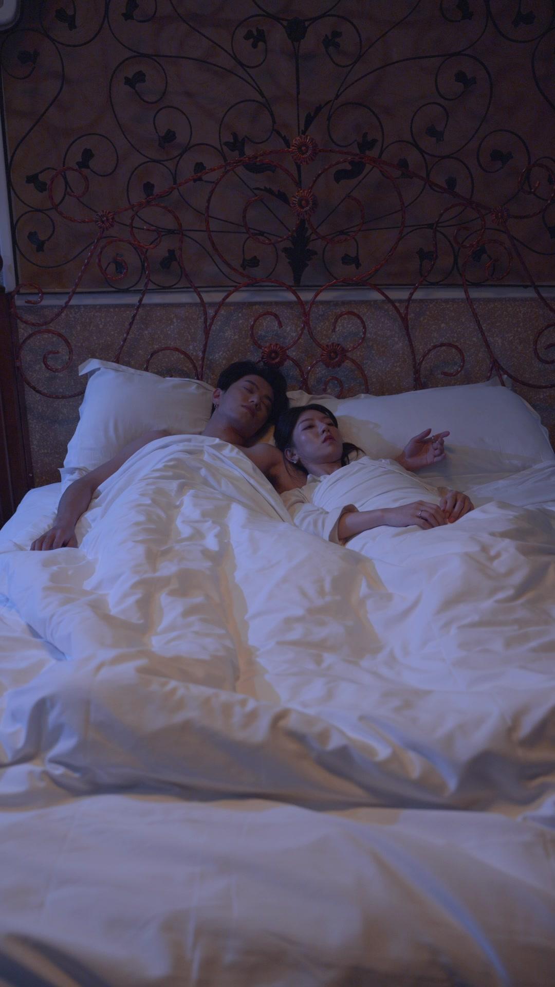 Cinta Terluka, Tak Bisa Bersatu