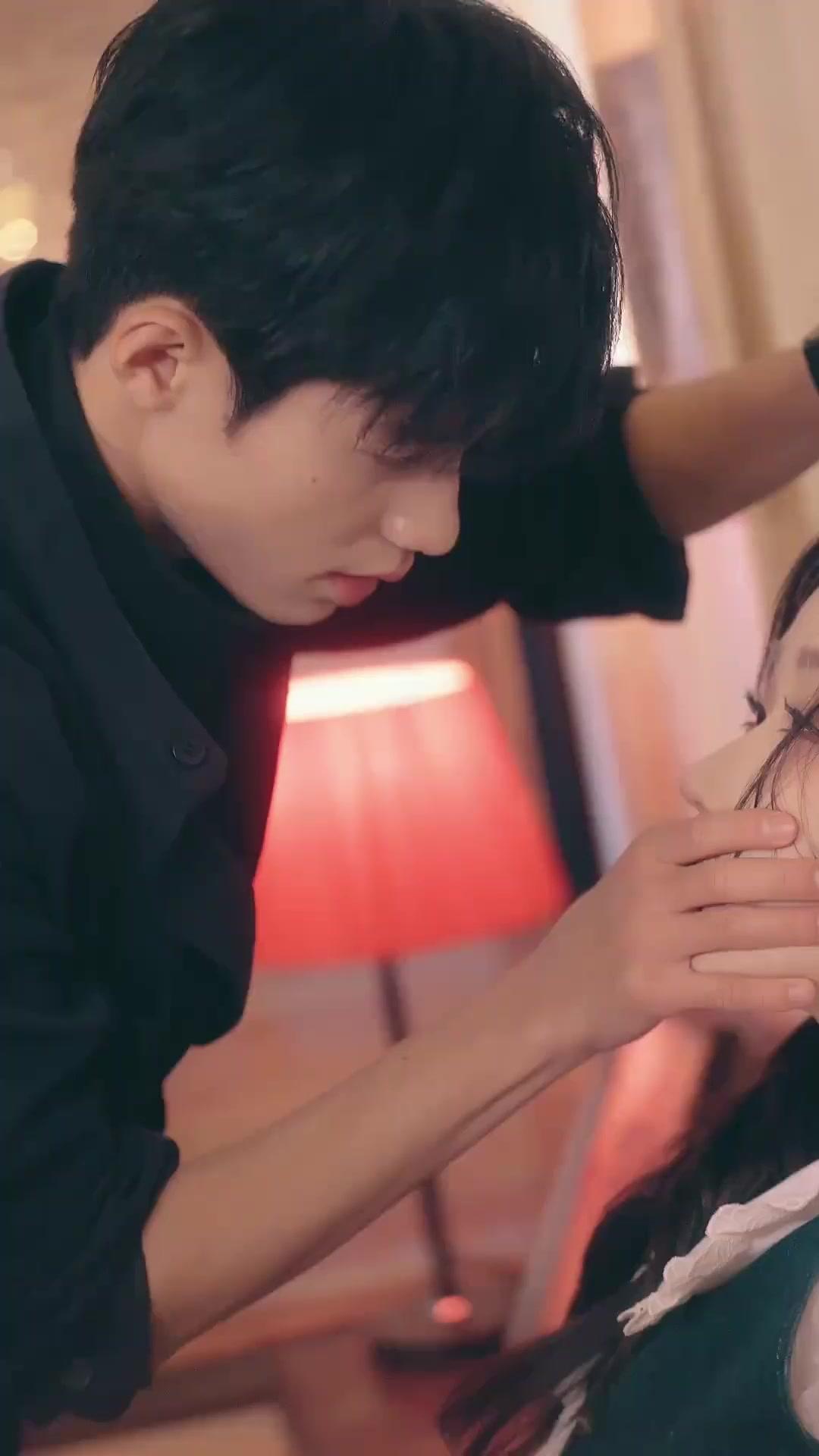 La esposa amnésica del asesino retirado