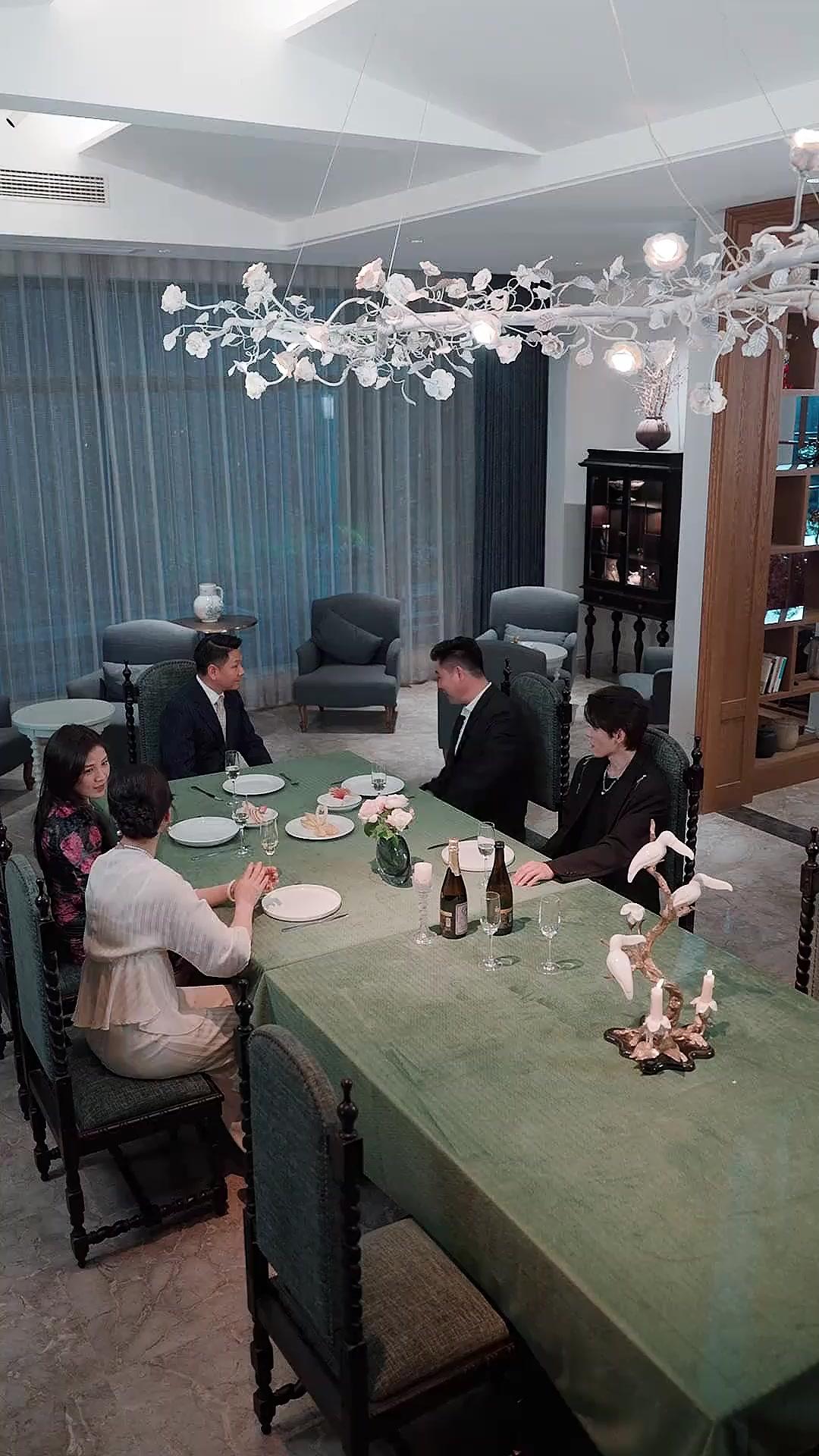 Der Ex ist wieder da!