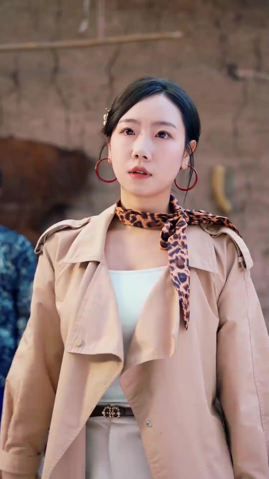 (Dubbed) Fashion Queen? But in the 80s!