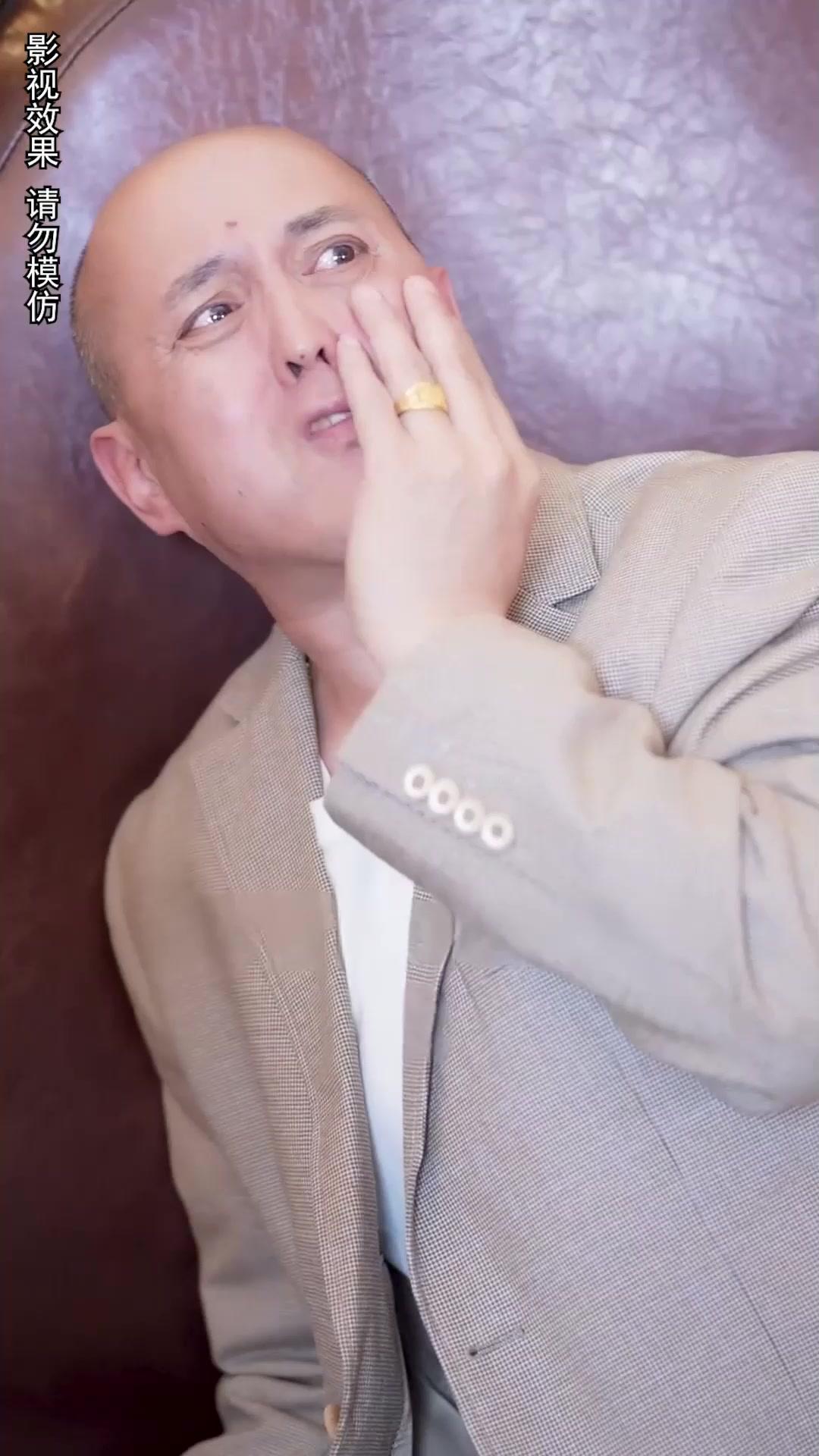 Okulda Fırtınalar Estiren Ben