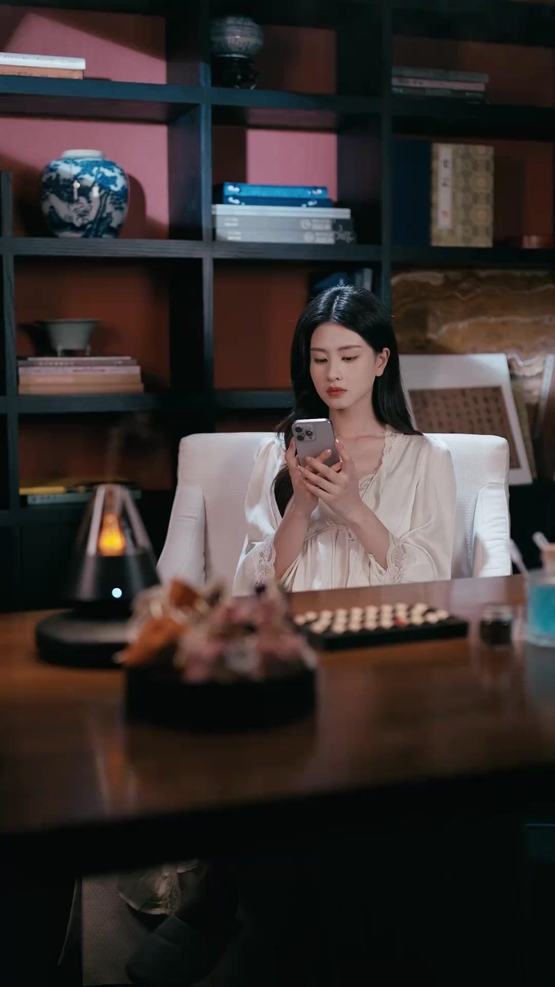 Tình Yêu Cấm Kỵ