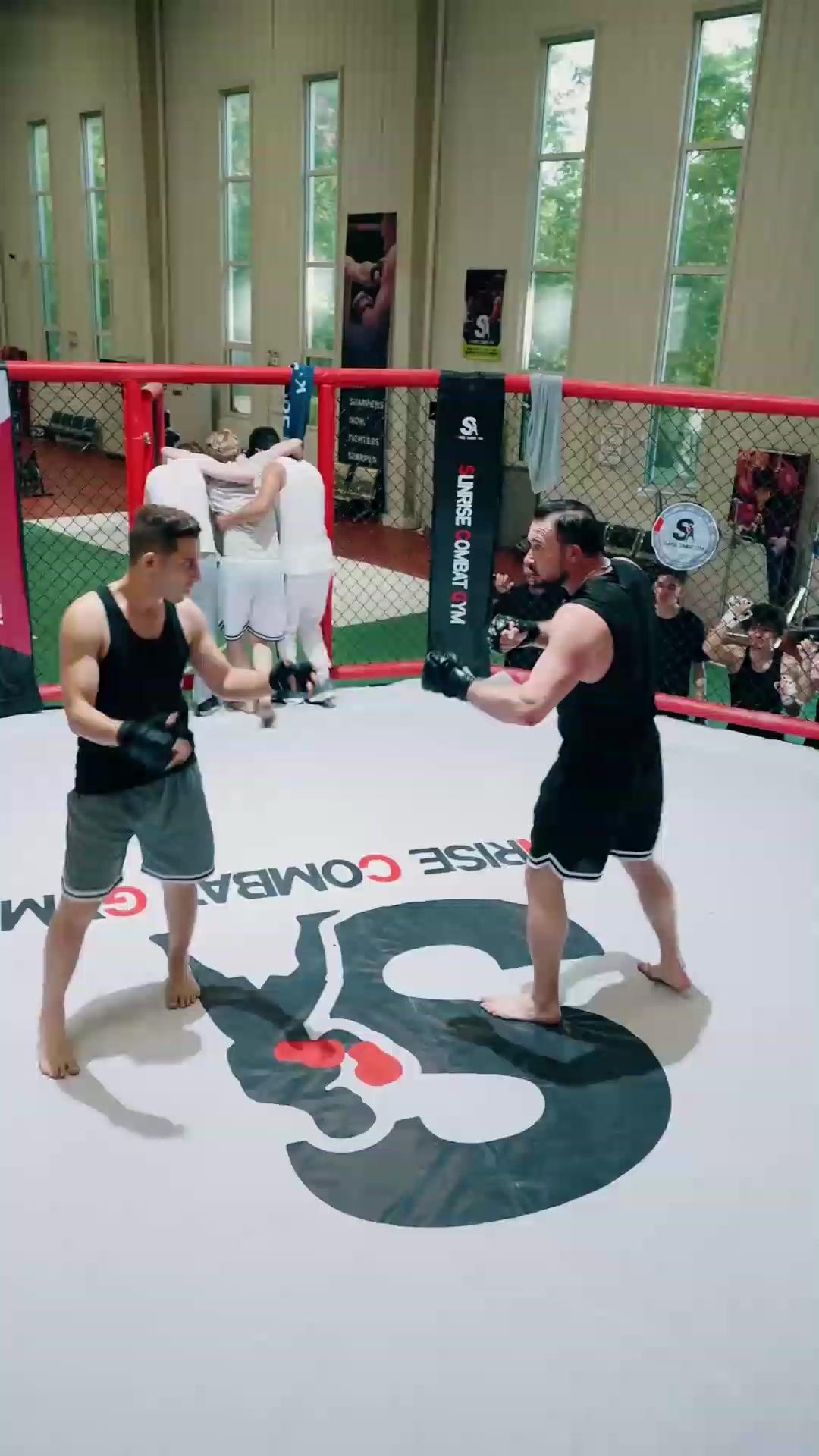 (Doppiaggio)Lei & Lui: Pugni di Vendetta