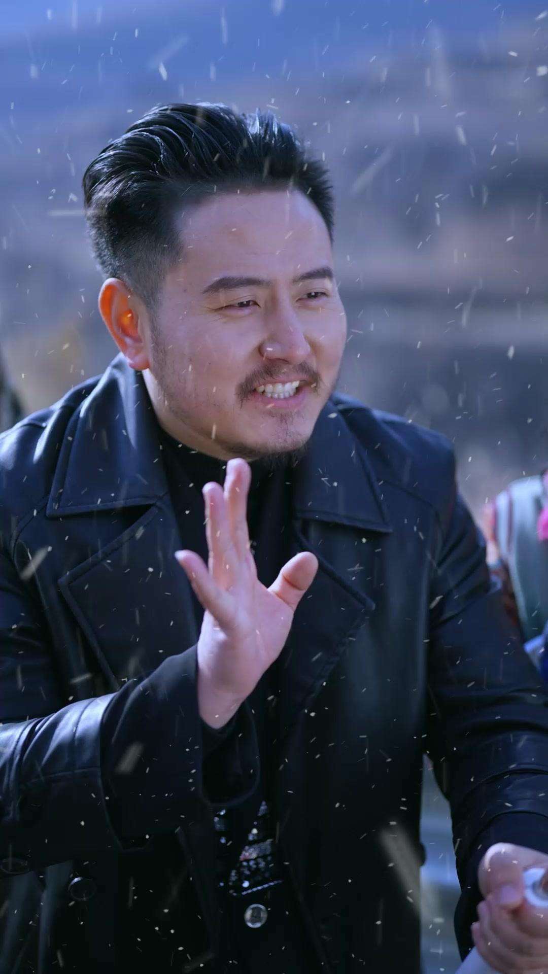 A Snowbound Journey Home