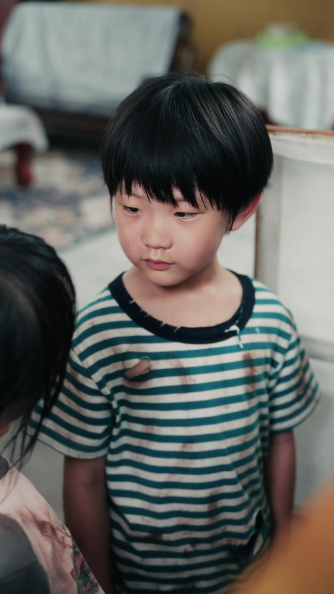 LA RÉDEMPTION D'UNE MÈRE CRUELLE