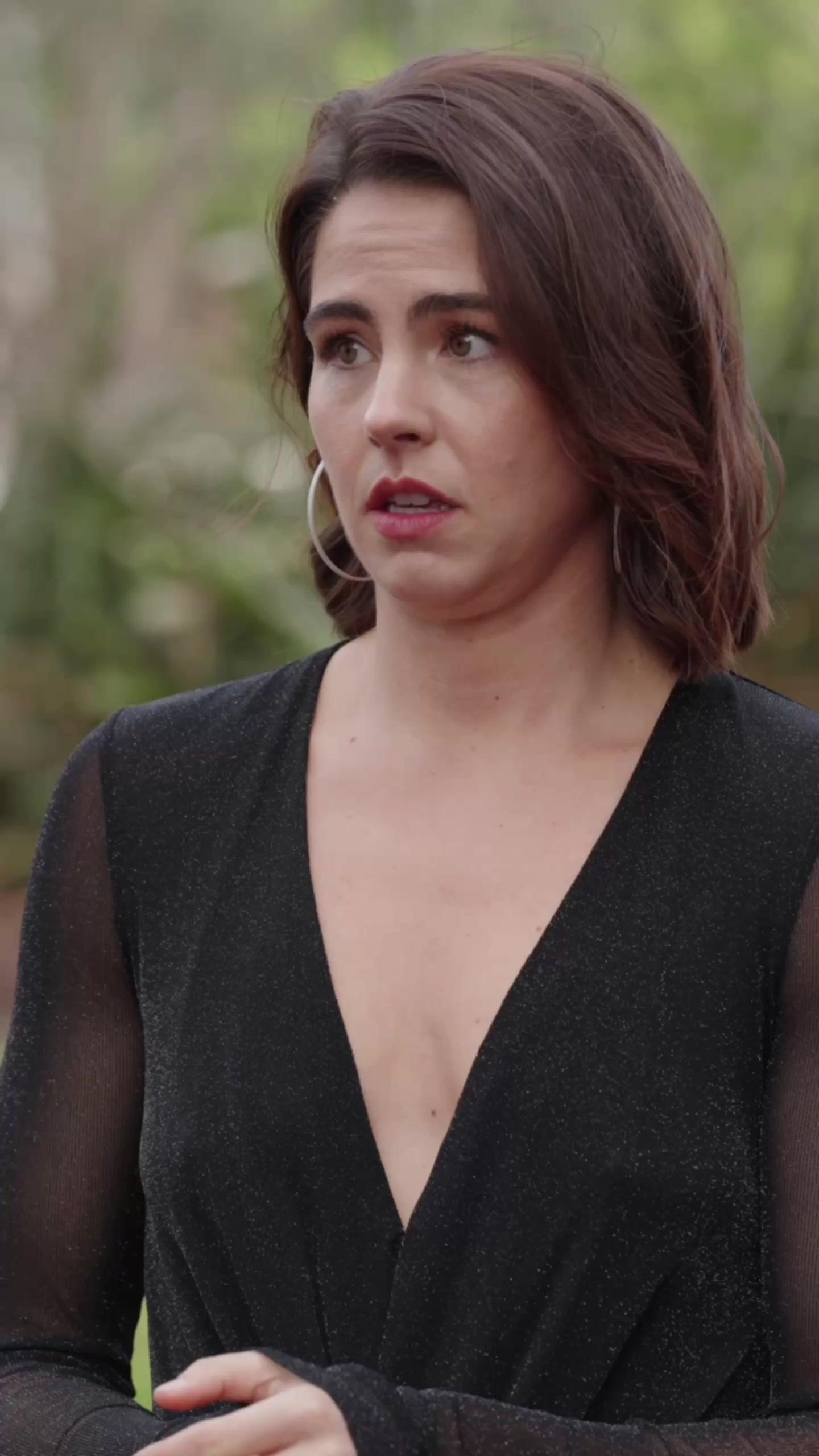 Ten Billion Housewife