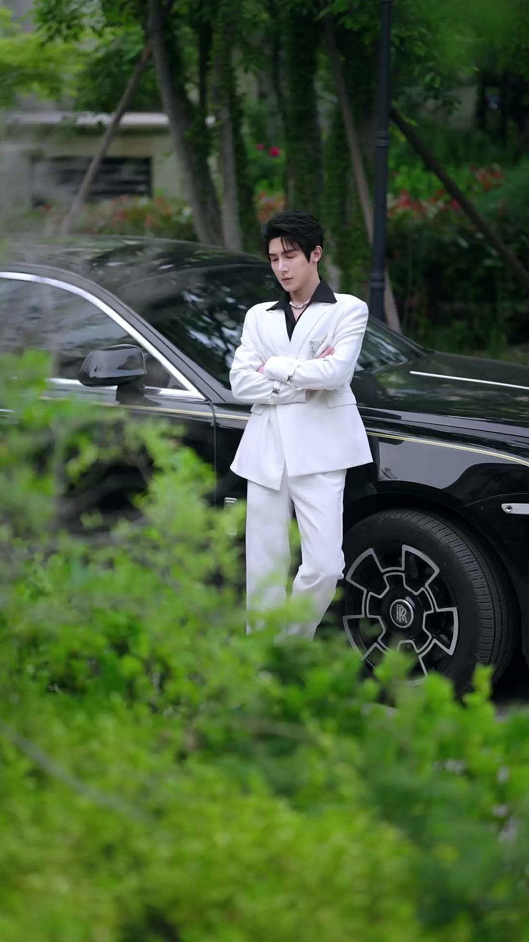 Suamiku adalah Musuh Keluargaku