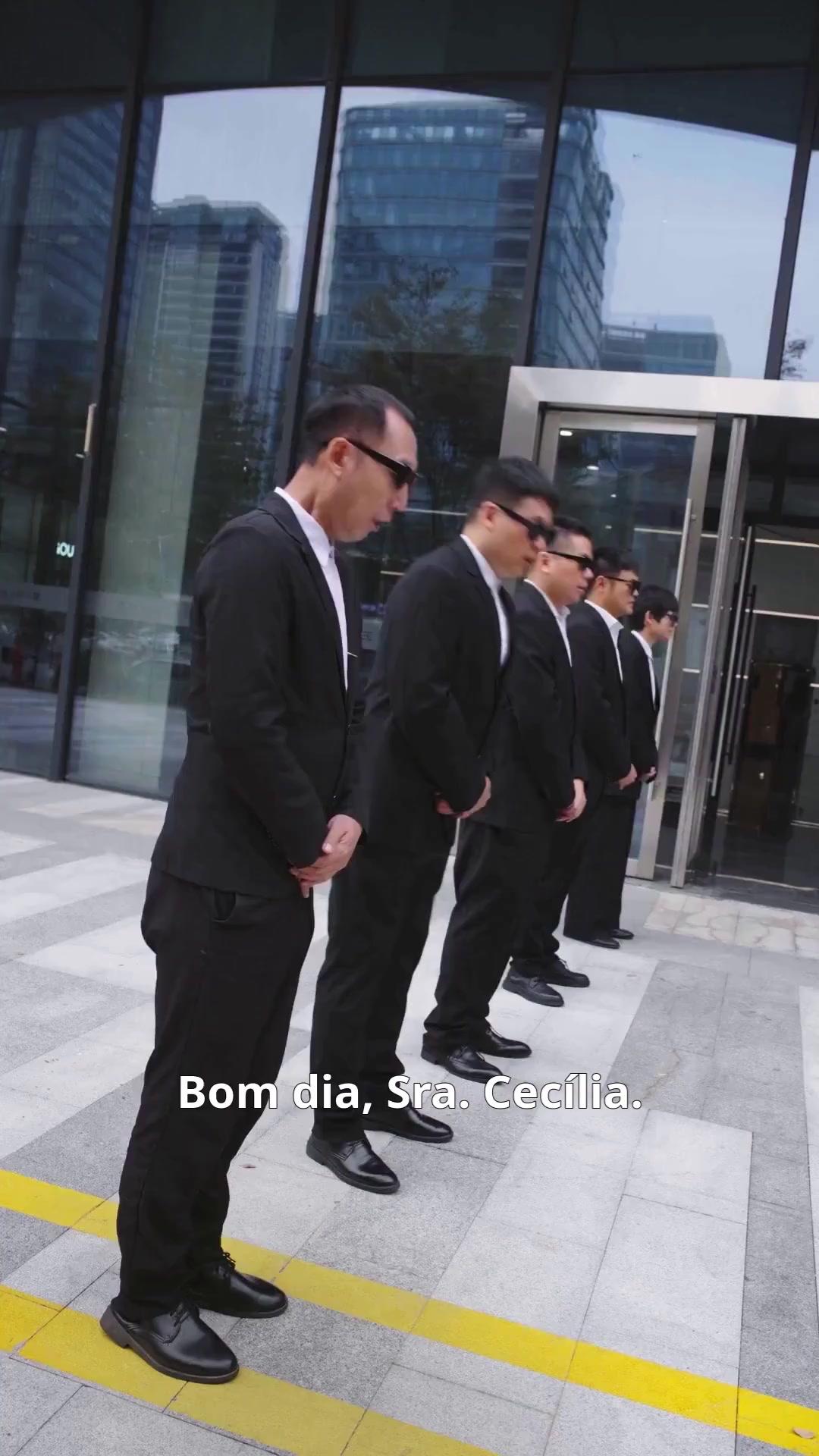 (Dublagem) O Lance Errado