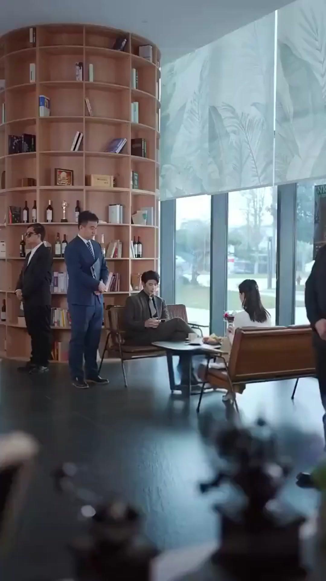 함께했던 5년 끝에, 그녀의 선택