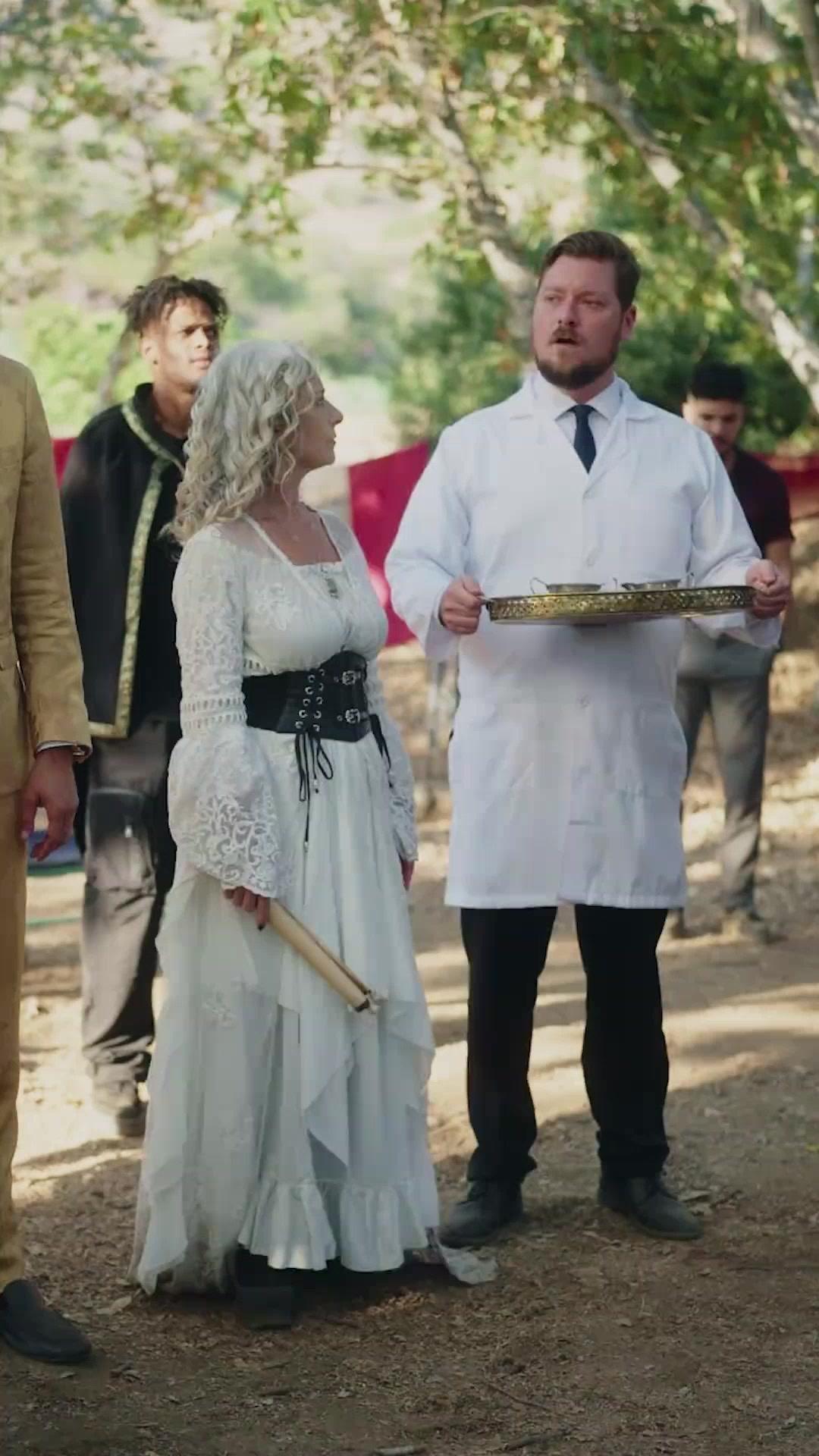 (Doublage)DEUX ALPHAS DESTINÉS POUR MOI