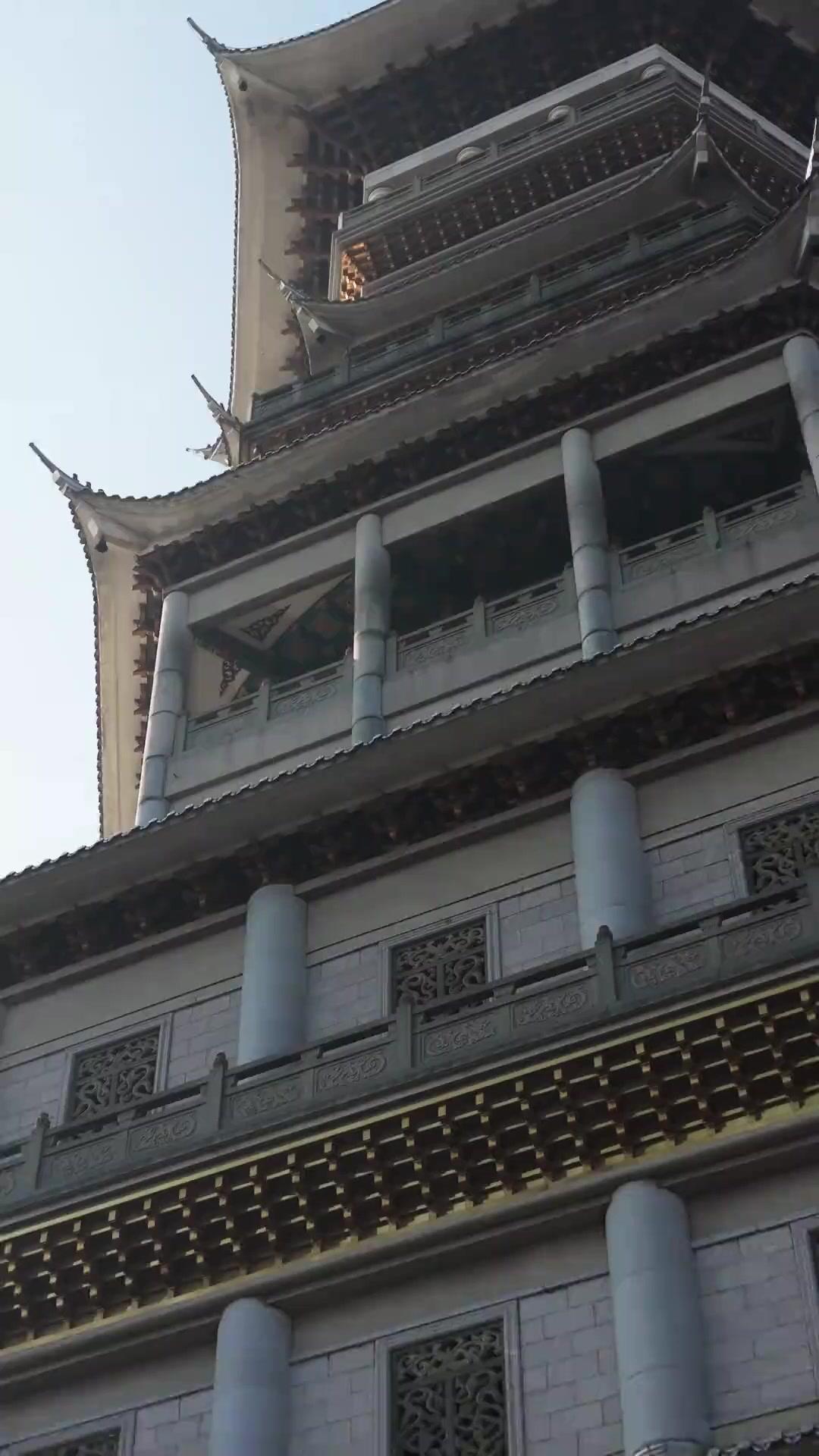 Si Pemboros Tertinggi Dunia 2