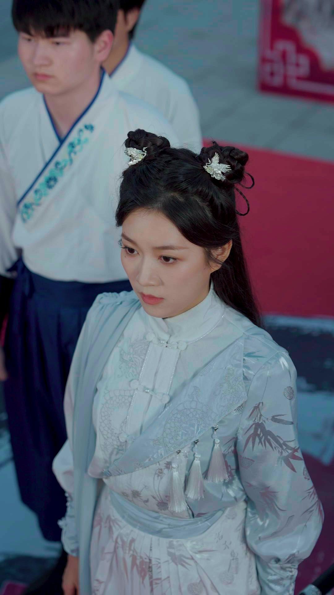 Fénix entre cenizas